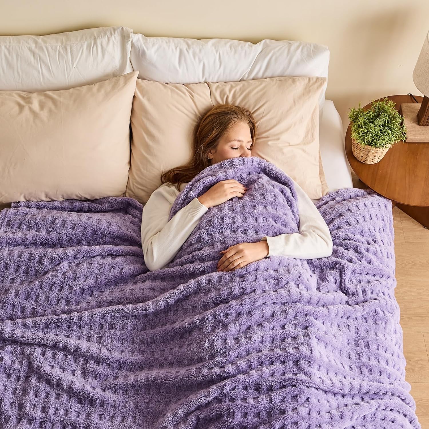 NEWCOSPLAY Super Soft King Blanket Lavender Premium Silky Flannel Fleece 3D Waffle Checkered Lightweight Bed Blanket All Season Use (Lavender, King(90"x110")) Lavender King(90"x110")