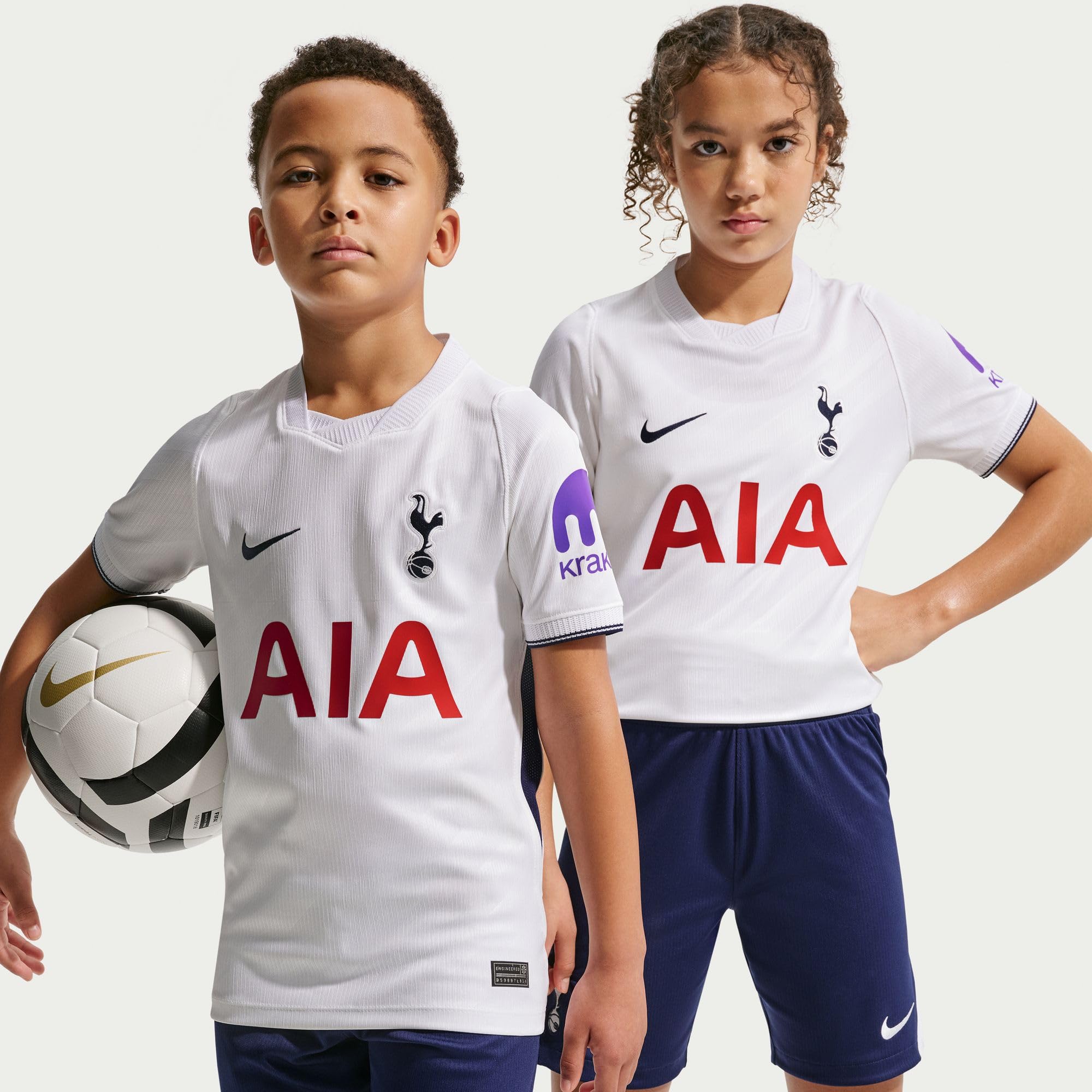 NIKE Trykot Uniseks - dzieci Tottenham Hotspur 2026/27 Stadion Heimspiel Nike Replika-fußballtrikot Mit Dri-fit-technologie Für Ältere Kinder