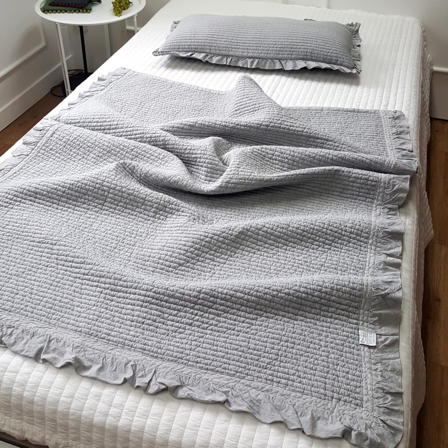 100% Cotton Baby & Toddler Frilled Bed Coverlet and Blanket 39.4″x 51.2″- Made in Korea – Multipurpose, High-Density 60TC, All-Season Use, Eco-Friendly, Skin Safe (Gray)