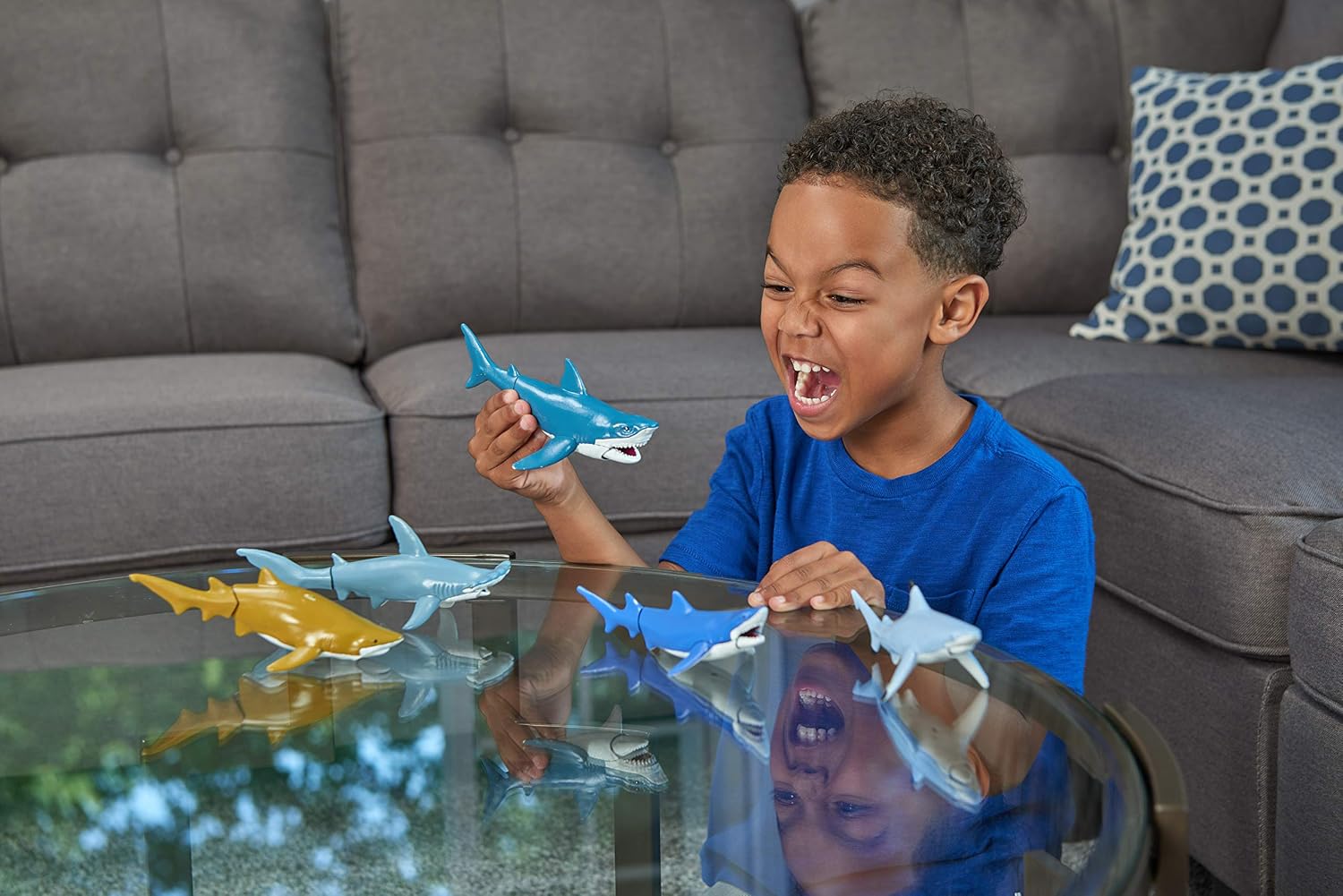 Wild Republic Shark Moveable Action Playset, Aquatic Animals, Kids Gifts, Sea Creatures, 5-Pieces
