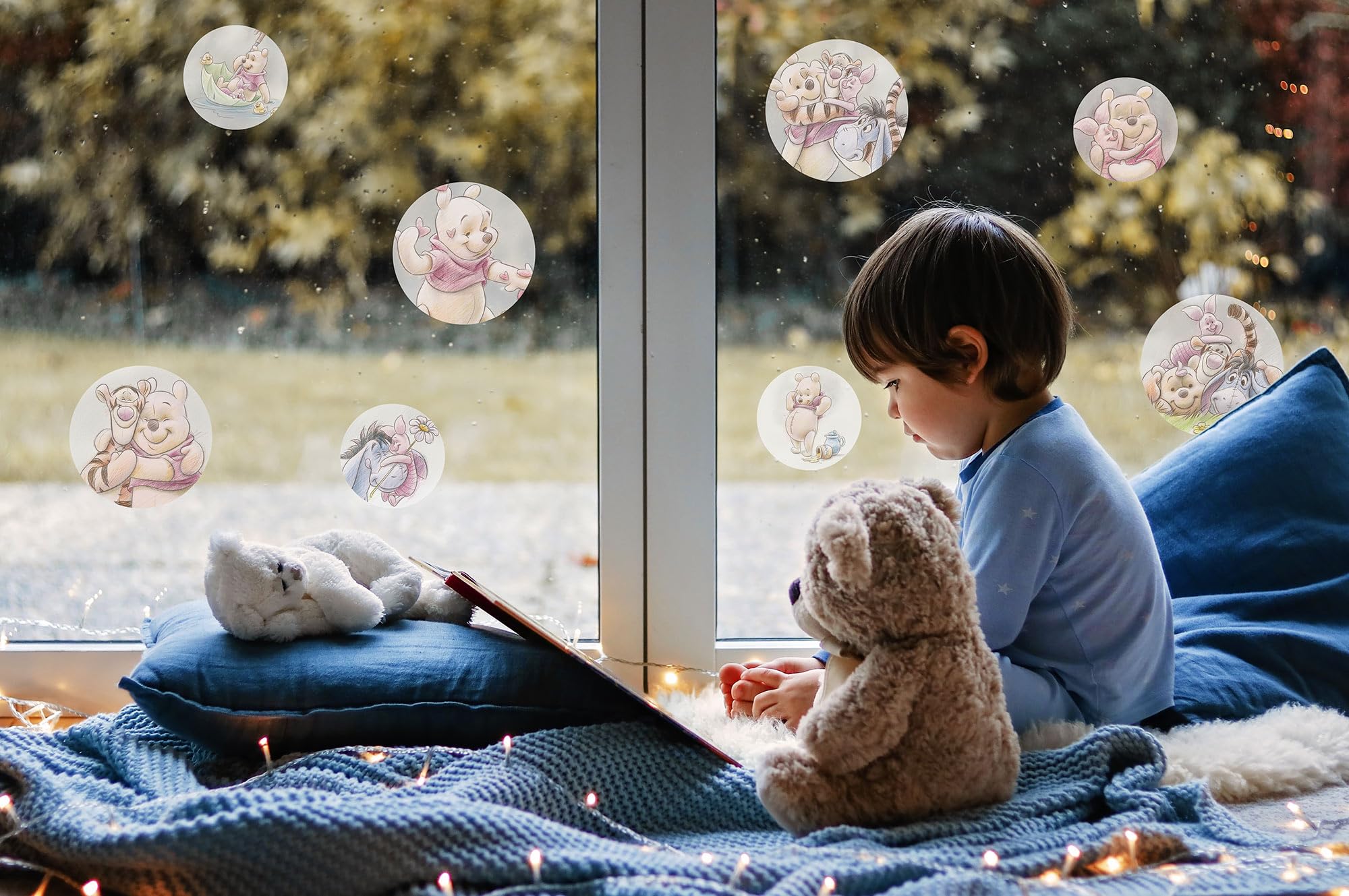 Window Sticker Winnie The Pooh Wonderful Bubbles - Size 30 x 30 cm, 2 Sheets - Window Stickers, Disney, Children's Room, Baby Room, Bear