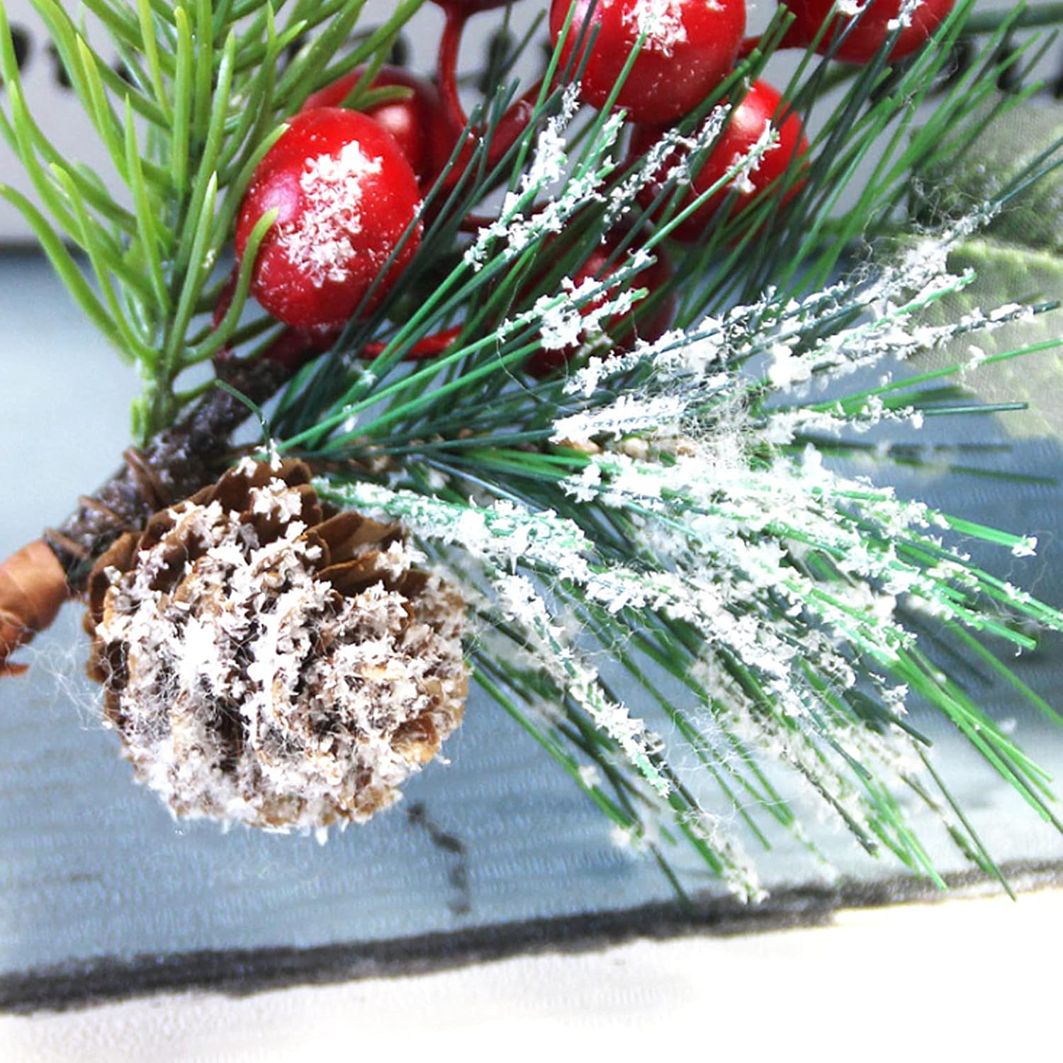 人工クリスマスミニピック 松ぼっくり 松葉 ベリー クリスマスアソートフラワーアレンジメント シミュレーション花の枝 クリスマスツリ