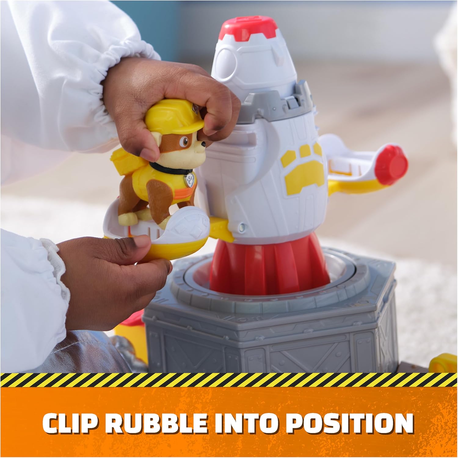 Rubble & Crew, Launch & Spin Spaceship Playset with Rubble Toy Figure in Construction Uniform, Kids Toys for Boys & Girls Ages 3 and up