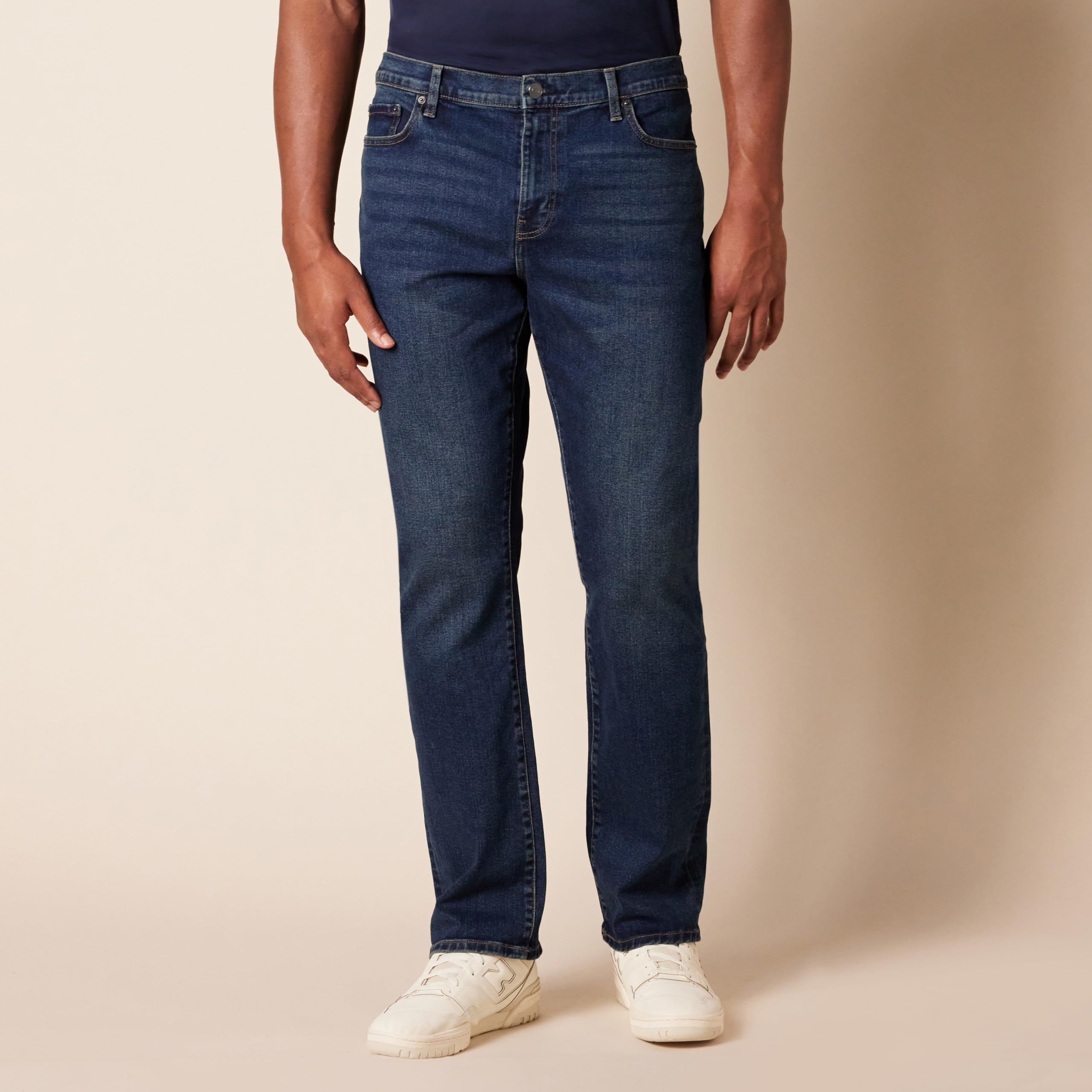 Amazon Essentials Mężczyźni Jeansy bootcut slim fit