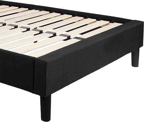 Miniatura 9 de Flash Furniture - Base de cama Brighton con tapizado de tela negra y diseño capitoné, tamaño Full Negro