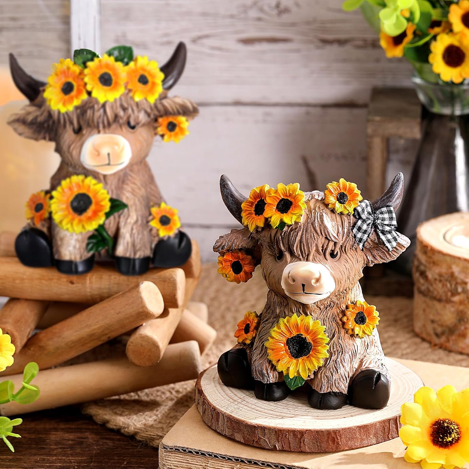 Wesiti 2 Pcs Sunflower Highland Cow Figurines Decor, Cute Spring Highland Cow Statue Farmhouse Desk Decorations Resin Gnomes Scottish for Home Garden Kitchen Office