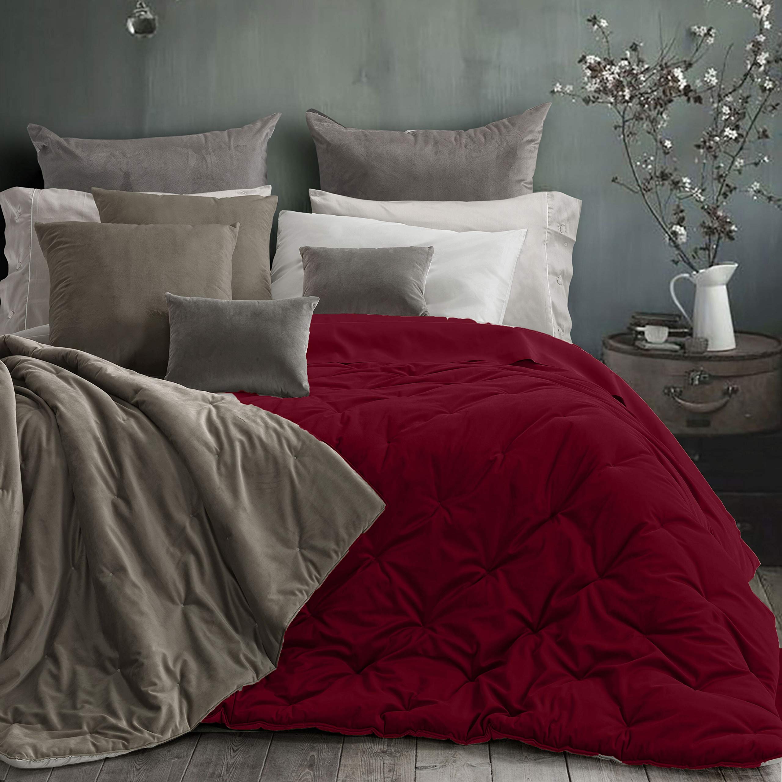 EVERGREENWEB - Trapunta Letto Matrimoniale 270x270 cm Copriletto Invernale con Rivestimento in Velluto color Vinaccia Imbottito in Morbida Microfibra di Poliestere 100% IPOALLERGENICO Lavabile, VELVET