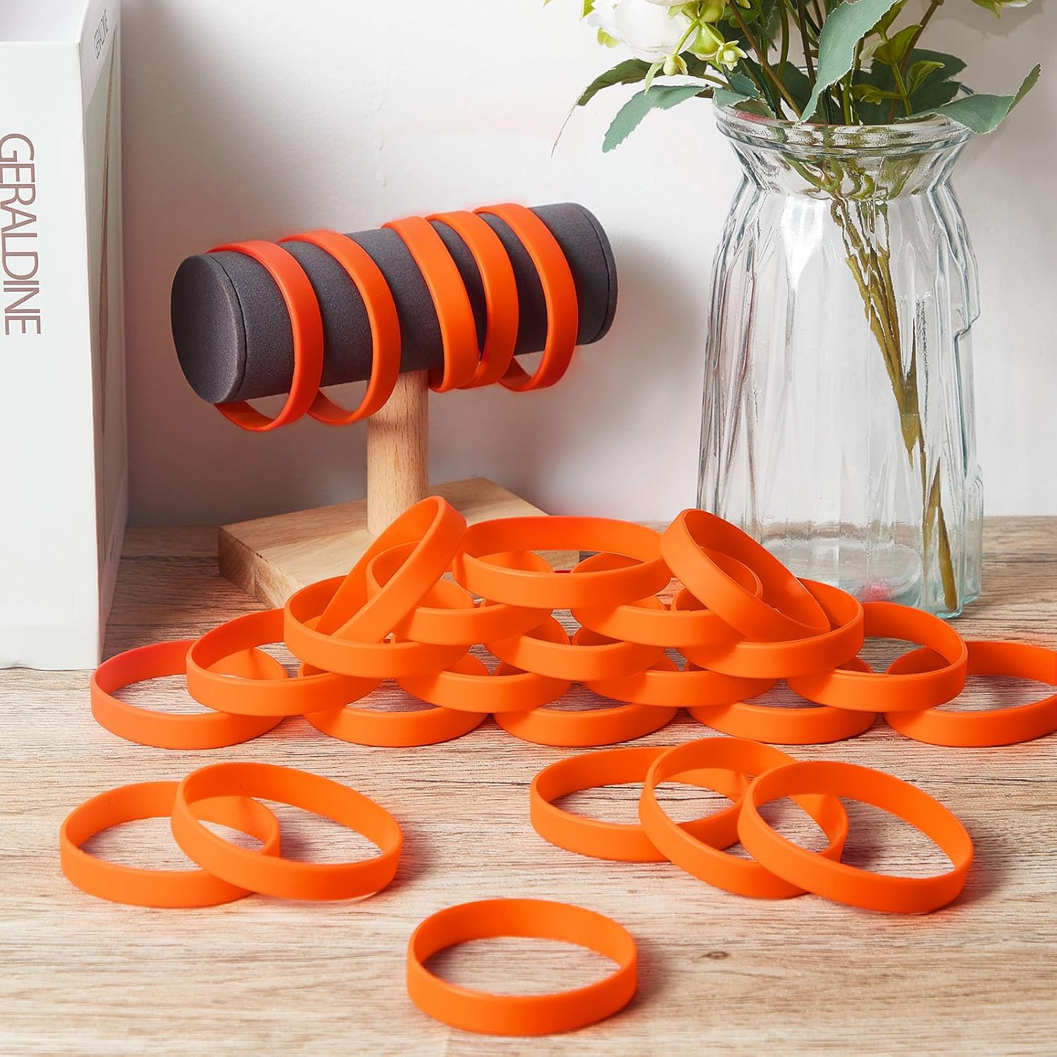 Liliful 200 Piece Rubber Bracelets Bulk, Solid Color Silicone Wristbands Blank Rubber Bracelets Elastic Silicone Wristband for Women Men, Events, Party Decor(8 x 0.5 Inch,Orange) - Image 6