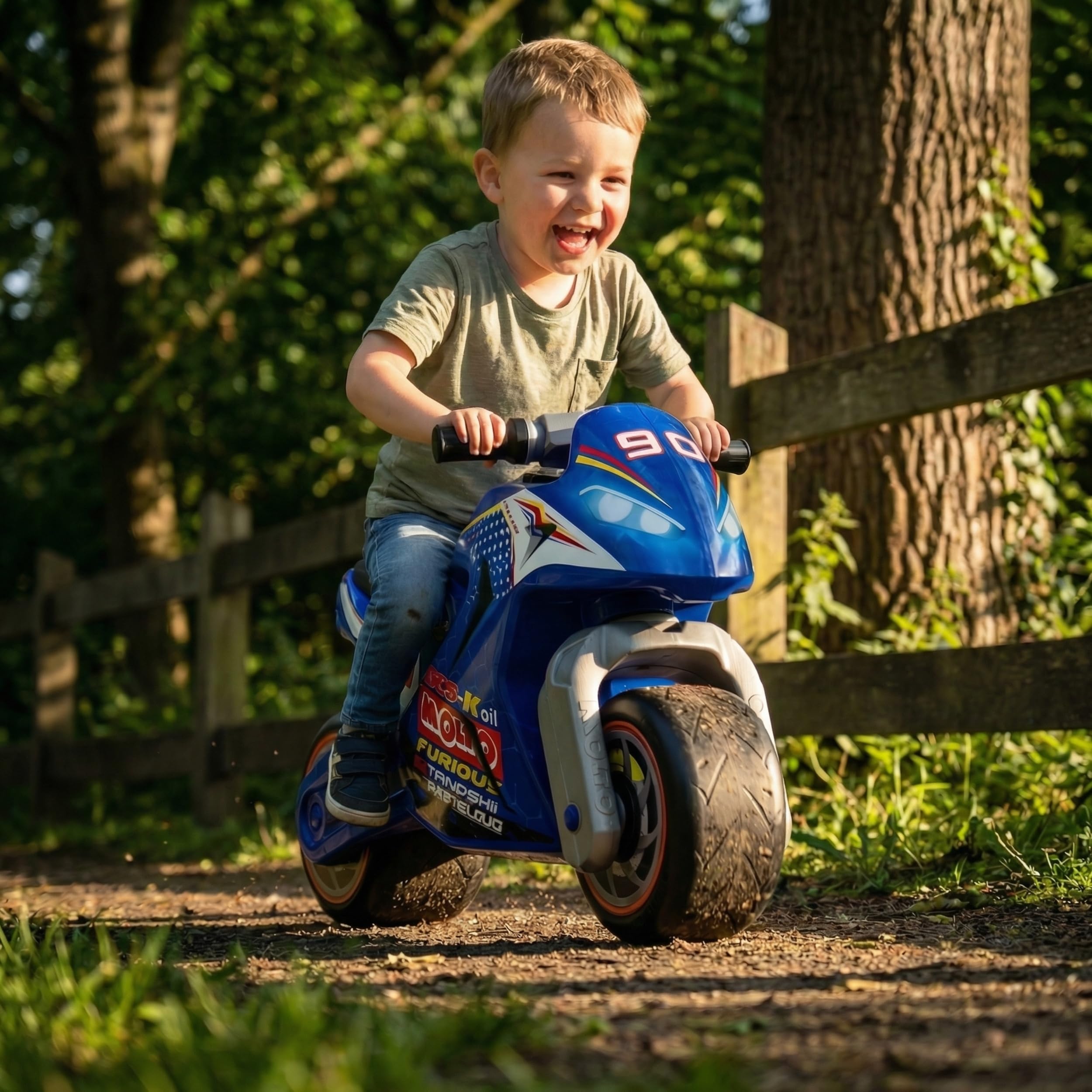 MOLTO - Moto Correpasillos Azul de Carreras Infantil, Diseño de Carreras para Niños y Niñas, Ligera, Estable y Cómoda, Juguete Seguro para Interior y Exterior, + 18 Meses