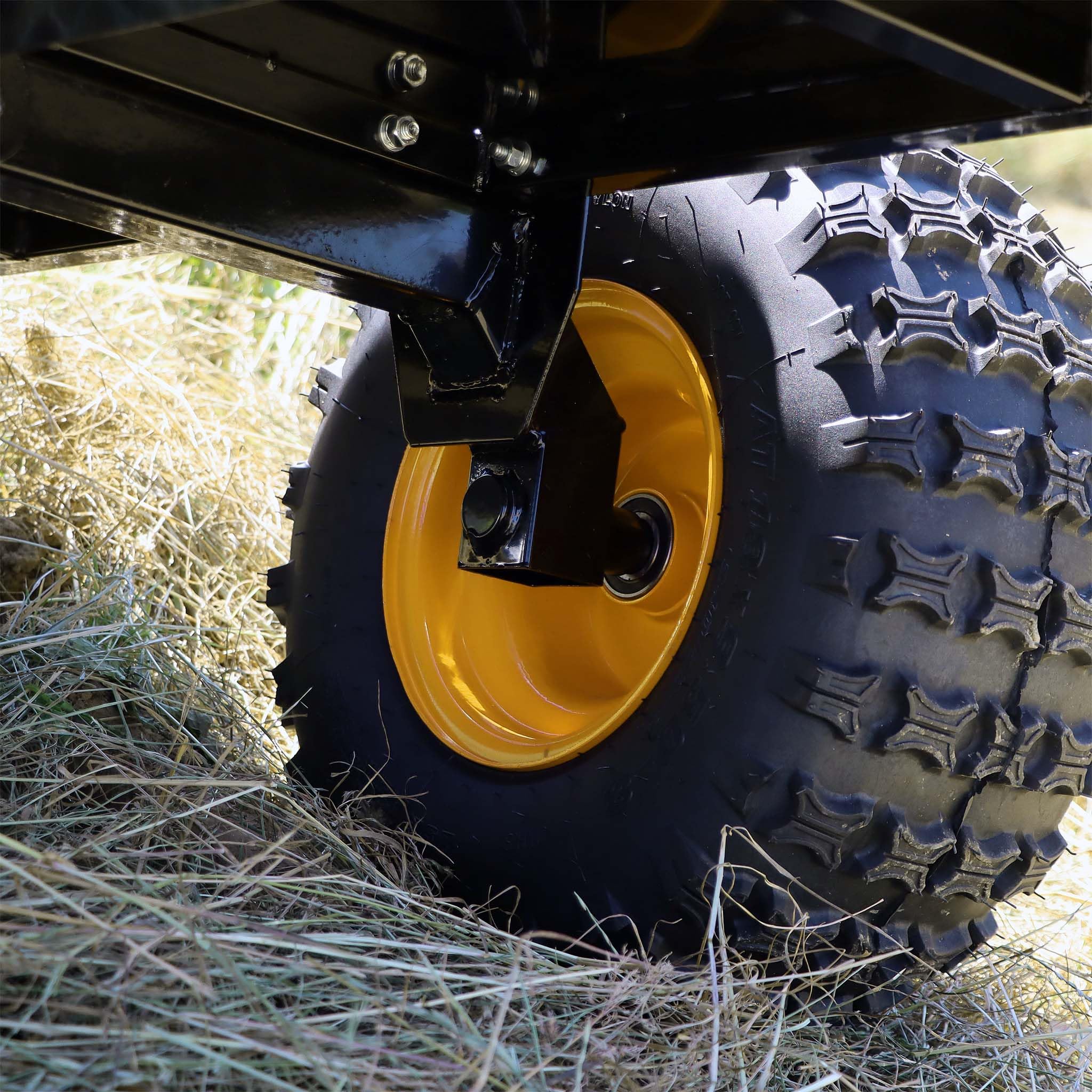 Wiltec Remorque basculante – 2100 x 1200 x 70 mm – capacité 450 kg – en Acier – avec Grille et Parois Amovibles – pour Tondeuse autoportée ATV Jardinage Transport