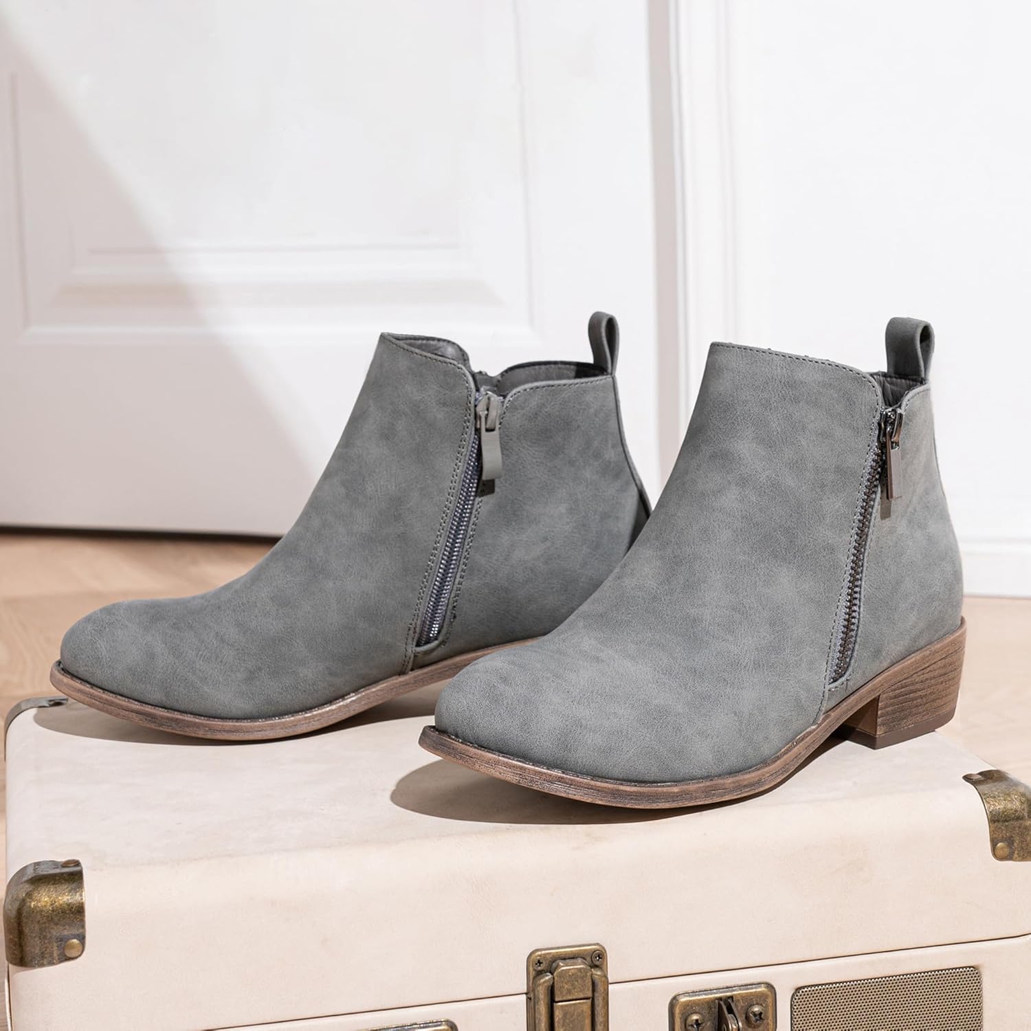 Jeossy Women's 905 Ankle Boots, Classic Low Heeled Short Booties, Casual Comfortable Boots with Wide Widths Available - Image 9