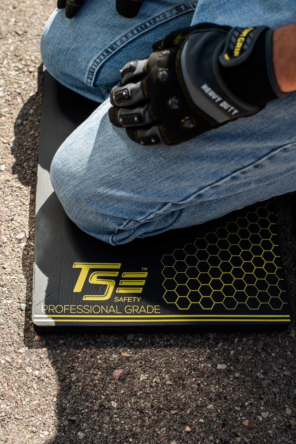 True Flex Protective Kneeling Pad, Premium Quality Neoprene Pad, Heavy Duty Stabilization, Easy to Carry Handle, Comfortable Ergonomic Design Kneeling Mat by TSE Safety,Black 14 inches x 18 inches