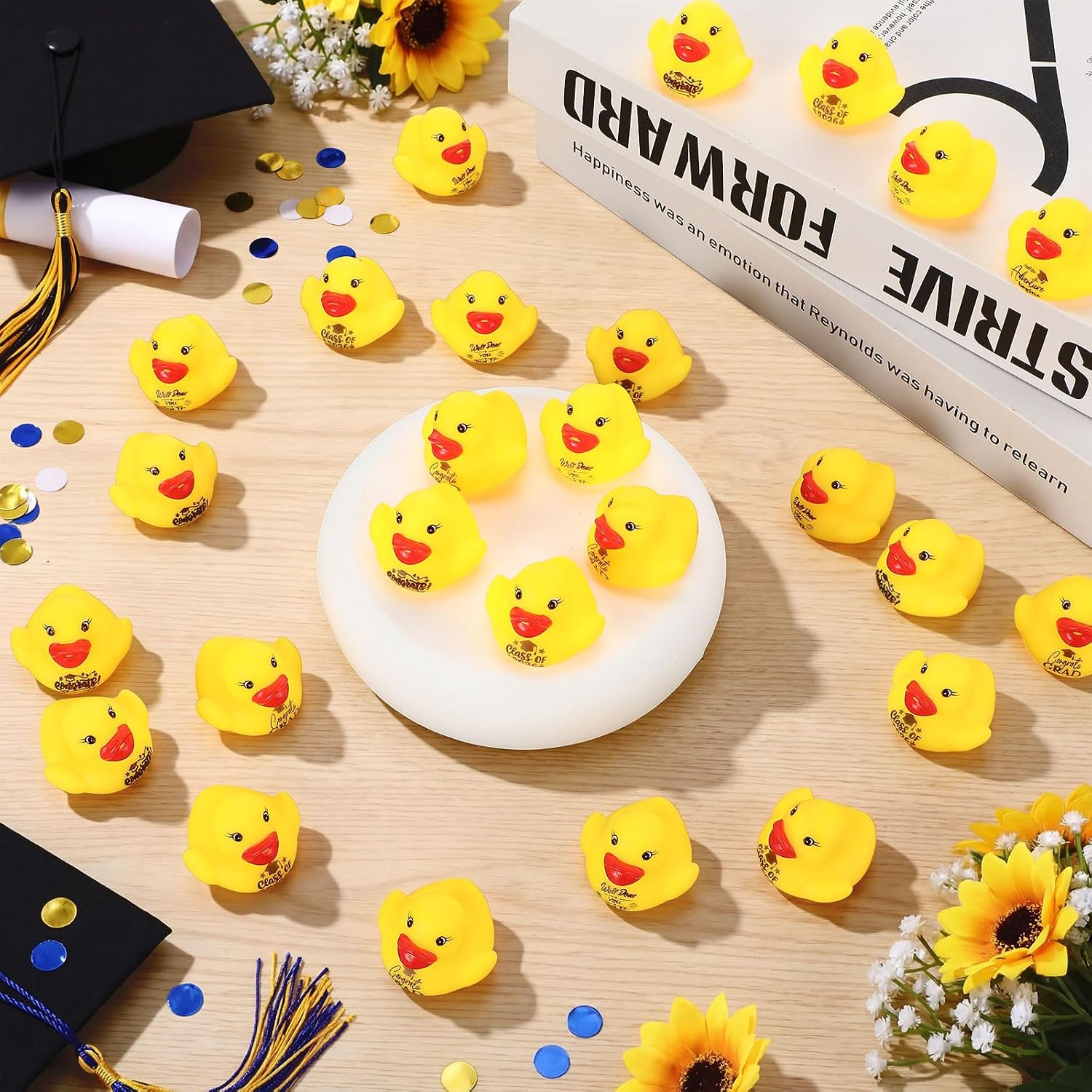MiniInflat 100 Pcs Class of 2026 Graduation Rubber Ducks Assorted Mini Graduation Rubber Duckies for Congrats Grad Party Favors Classroom Exchange Gift Bag Fillers Decorations