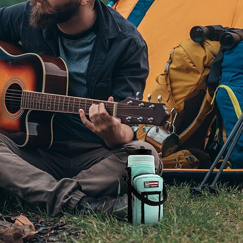 Vista 7 de NATURE PIONEOR Soporte para botella de agua con correa ajustable – 25/32/40 onzas, funda aislante para botella de agua con mango de paracaídas y 2