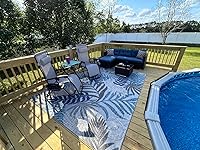 Review Image by C. Hinrichs C. Hinrichs