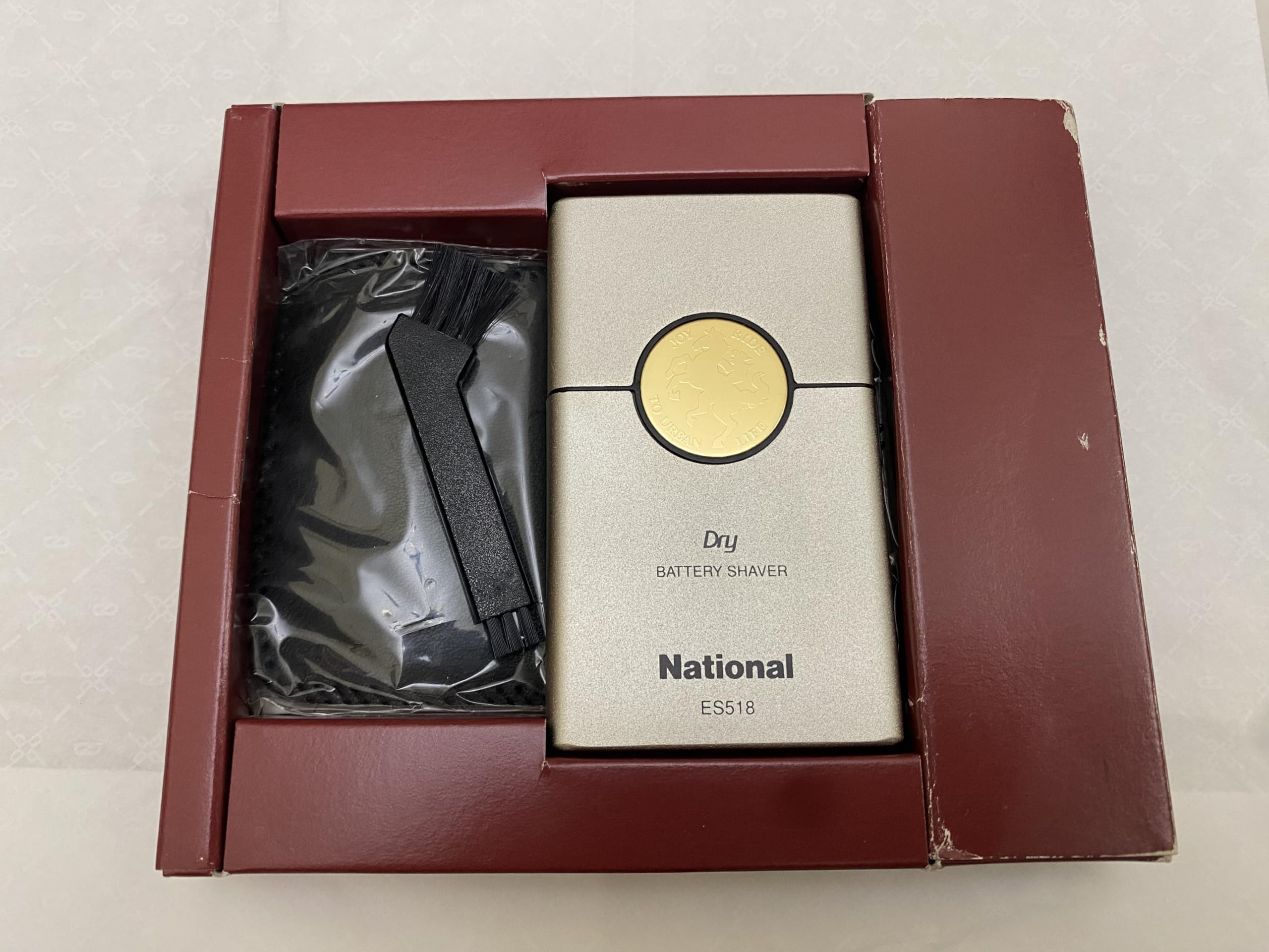 National ES518N Ultra Thin Dry Men's Travel Shaver, Gold, Made in