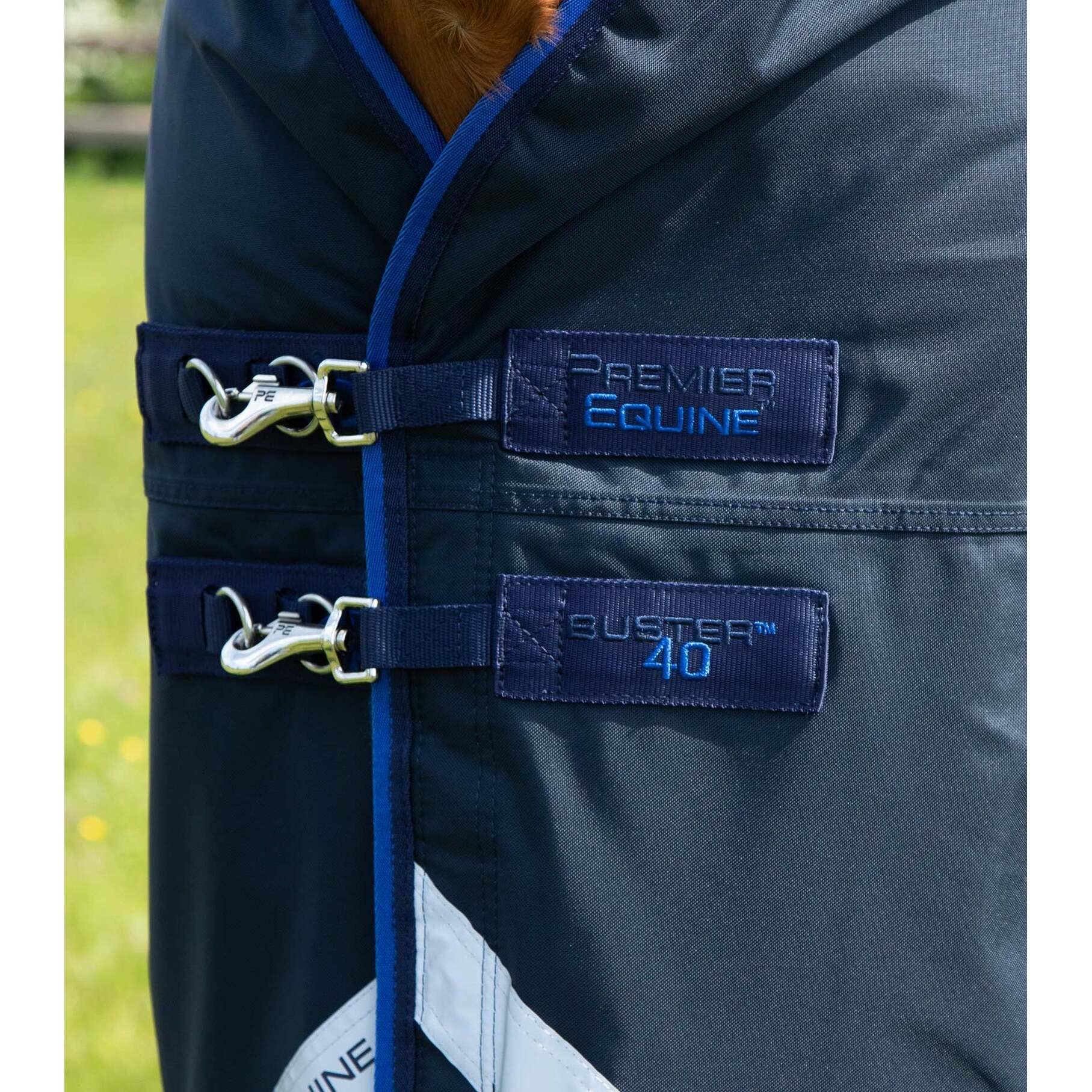 Coperta impermeabile per cavalli con copricollo Premier Equine Buster 40g
