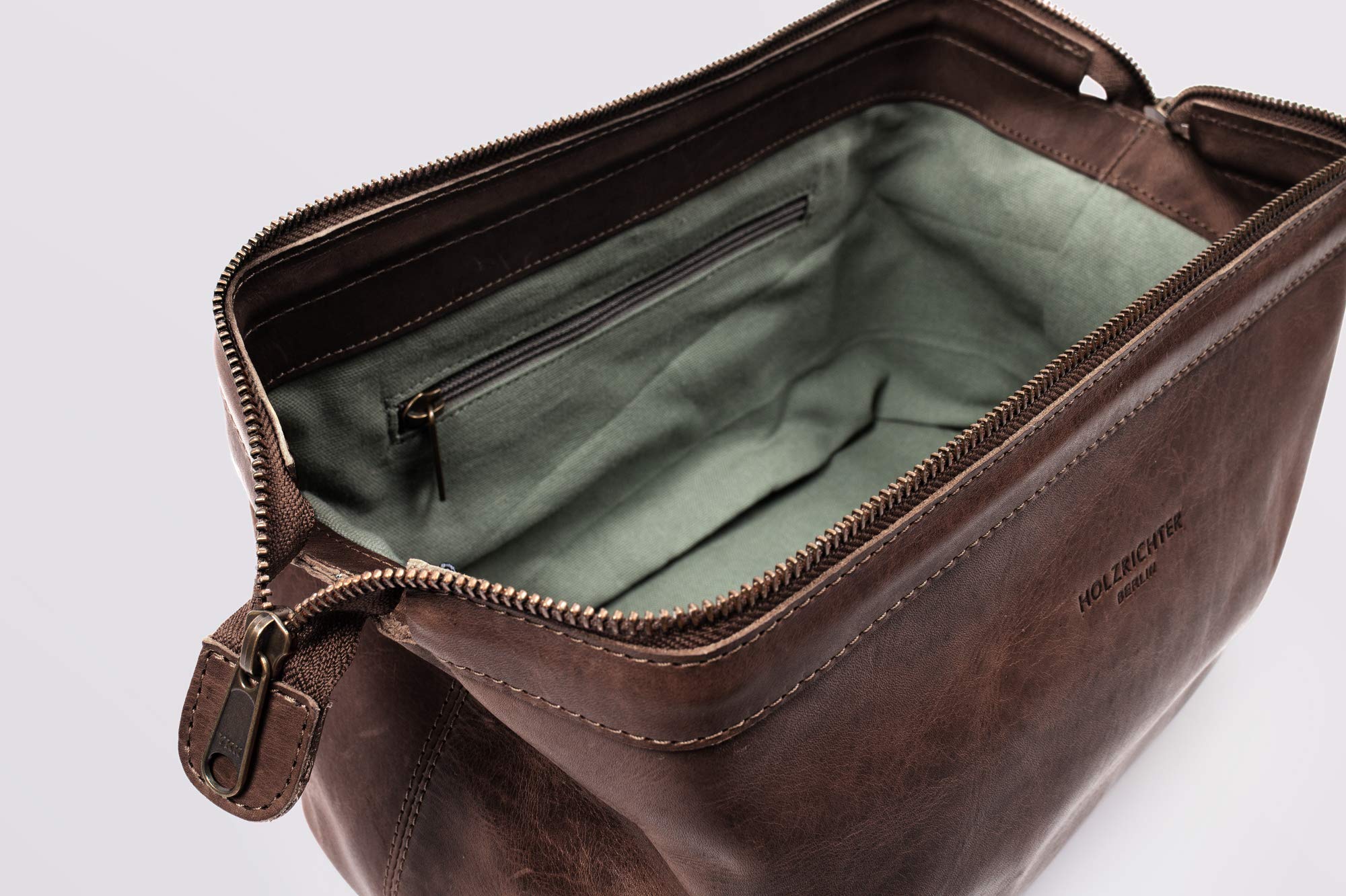 HOLZRICHTER Berlin - Große Kulturtasche aus Leder für Damen & Herren (No-5-2), Kulturbeutel 20x29x16cm, Echtleder Kosmetiktasche, Dunkelbraun