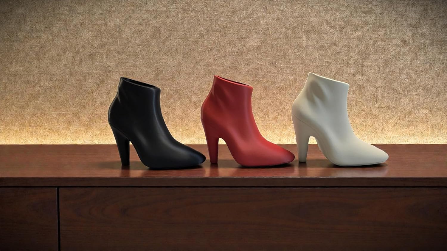 3D Printed Decorative Flower Pot – Shaped Like a High Heel Shoe – Unique Home or Office Decor Planter (Red)