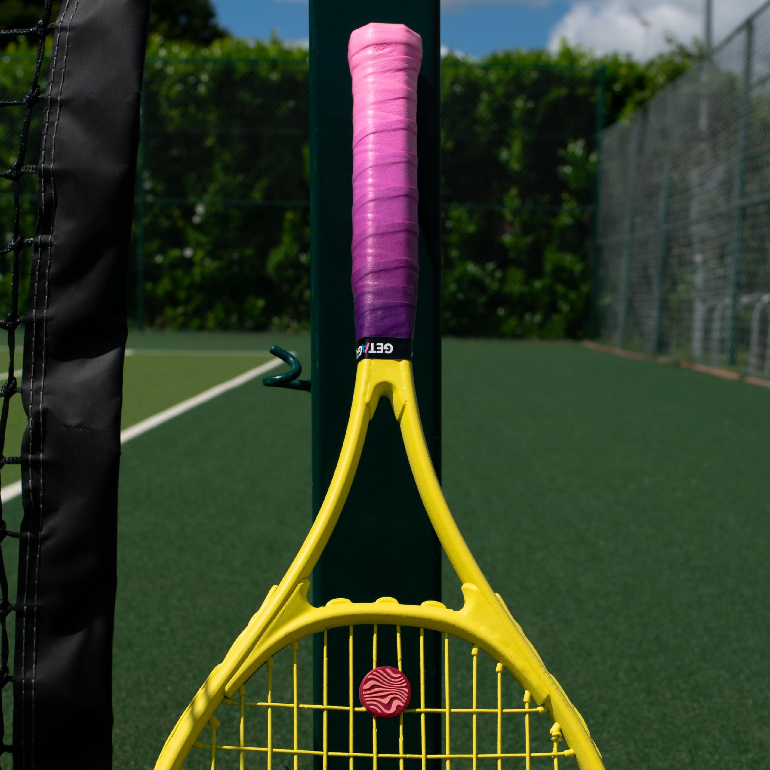 GET A GRIP - Surgrip Customisé pour Raquettes de Tennis - Overgrip de Tennis Antidérapant/Séchage Rapide, Ruban Grip pour Raquette de Padel, Badminton