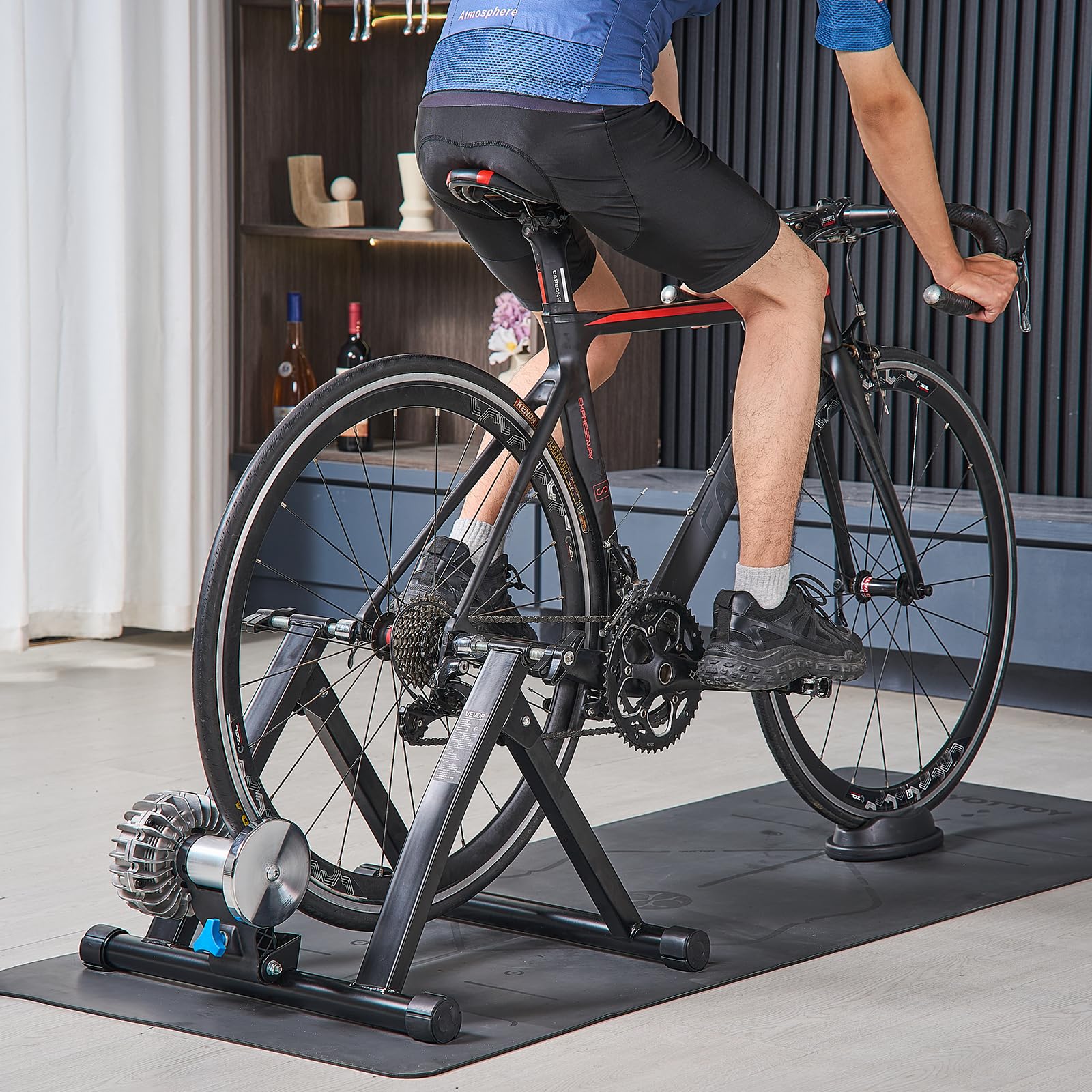 VEVOR Fahrradtrainerständer, magnetischer stationärer Fahrradständer für 26-29-Zoll-Räder, 6 Widerstandseinstellungen, Geräuschreduzierender Schwungradmotor, für Indoor-Fahrübungen