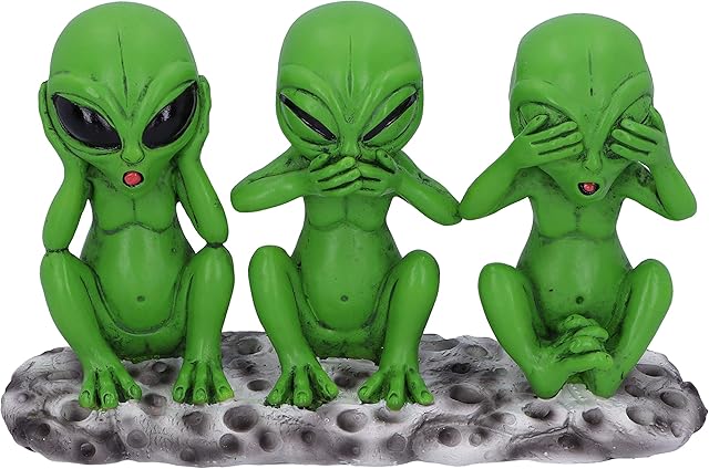 Three Wise Martians 16cm See No Hear No Speak No Evil Alien Figurines