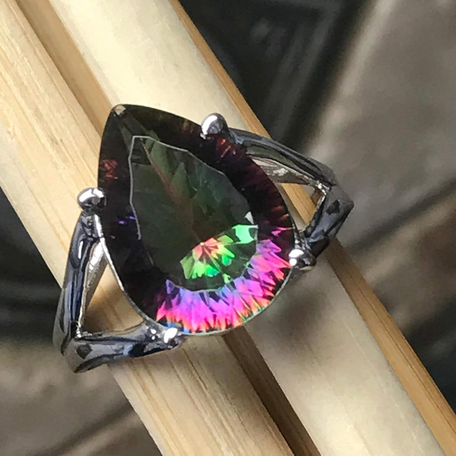 Beautiful 2.5ct Mystic Topaz 925 Solid Sterling Silver Ring Size 5, 6, 7, 8, 9 - Image 3