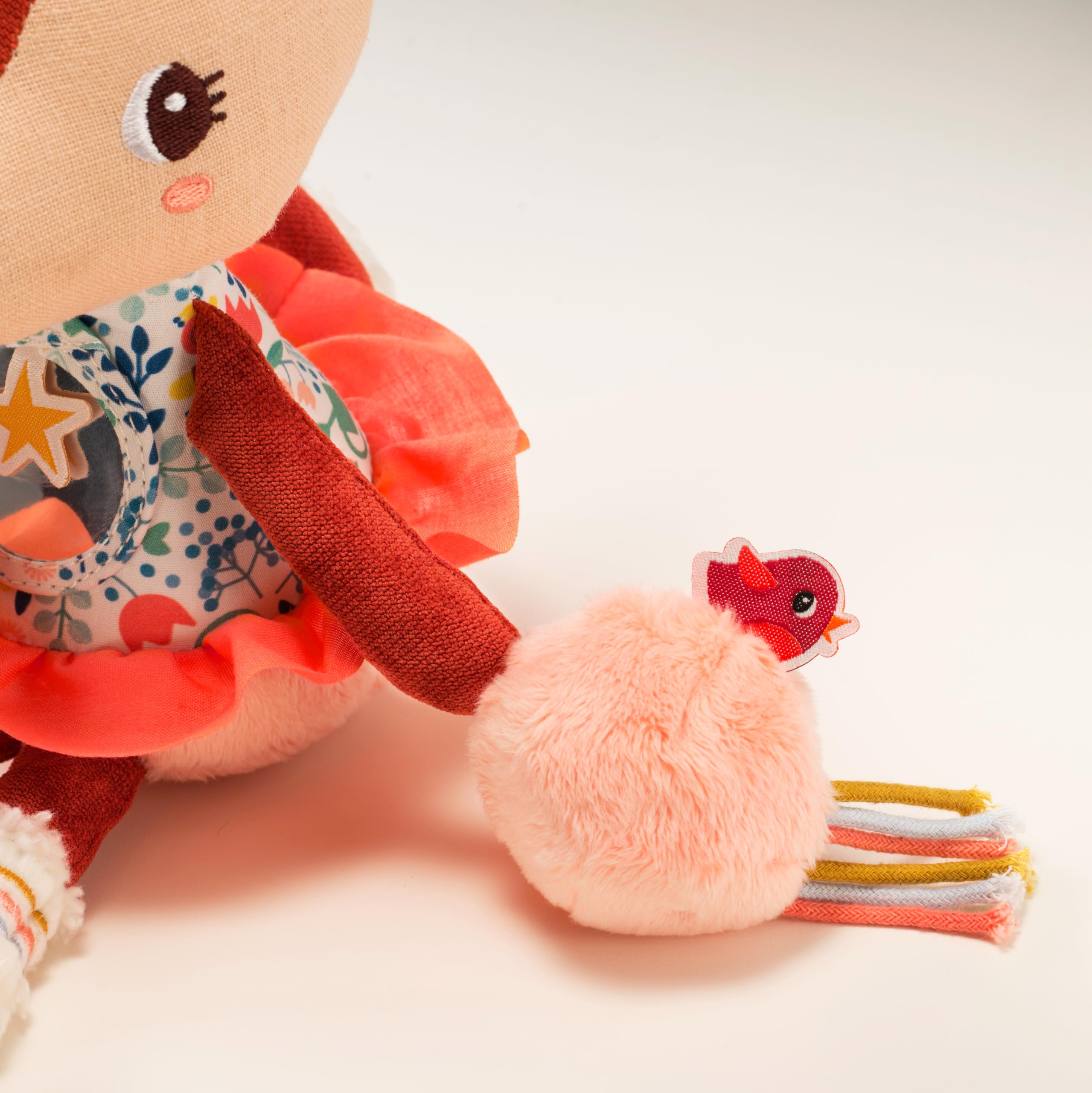LILLIPUTIENS - Sonaglio attività Stella il Cerbiatto - Peluche interattiva per neonati con specchio, sonaglio e carta frusciante - Stimola i sensi, la motricità e l’immaginazione - Dai 9 mesi - 83300