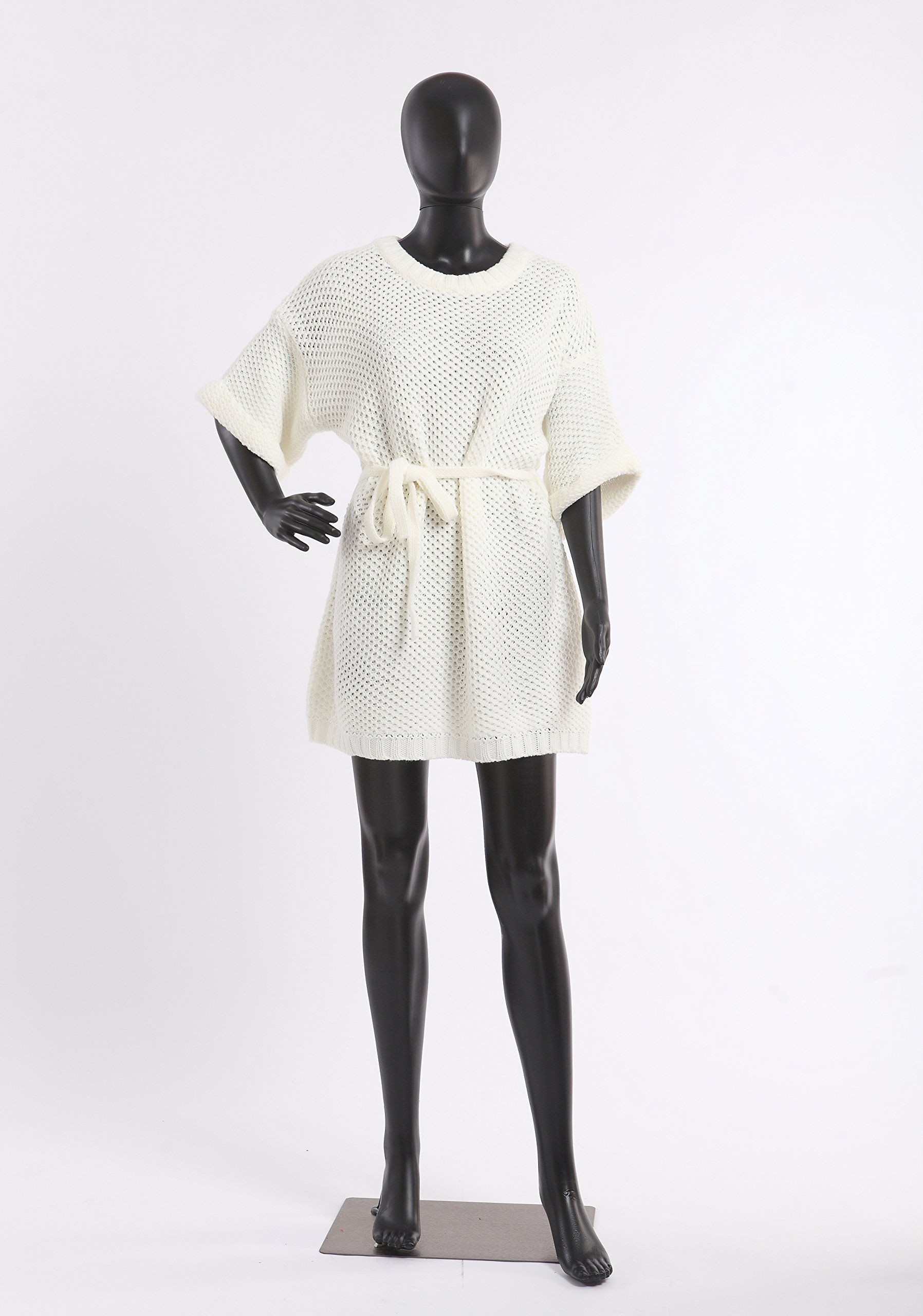 FC-11Black Mannequin de vitrine abstrait avec tête en forme d’œuf sans visage et socle métallique Noir mat