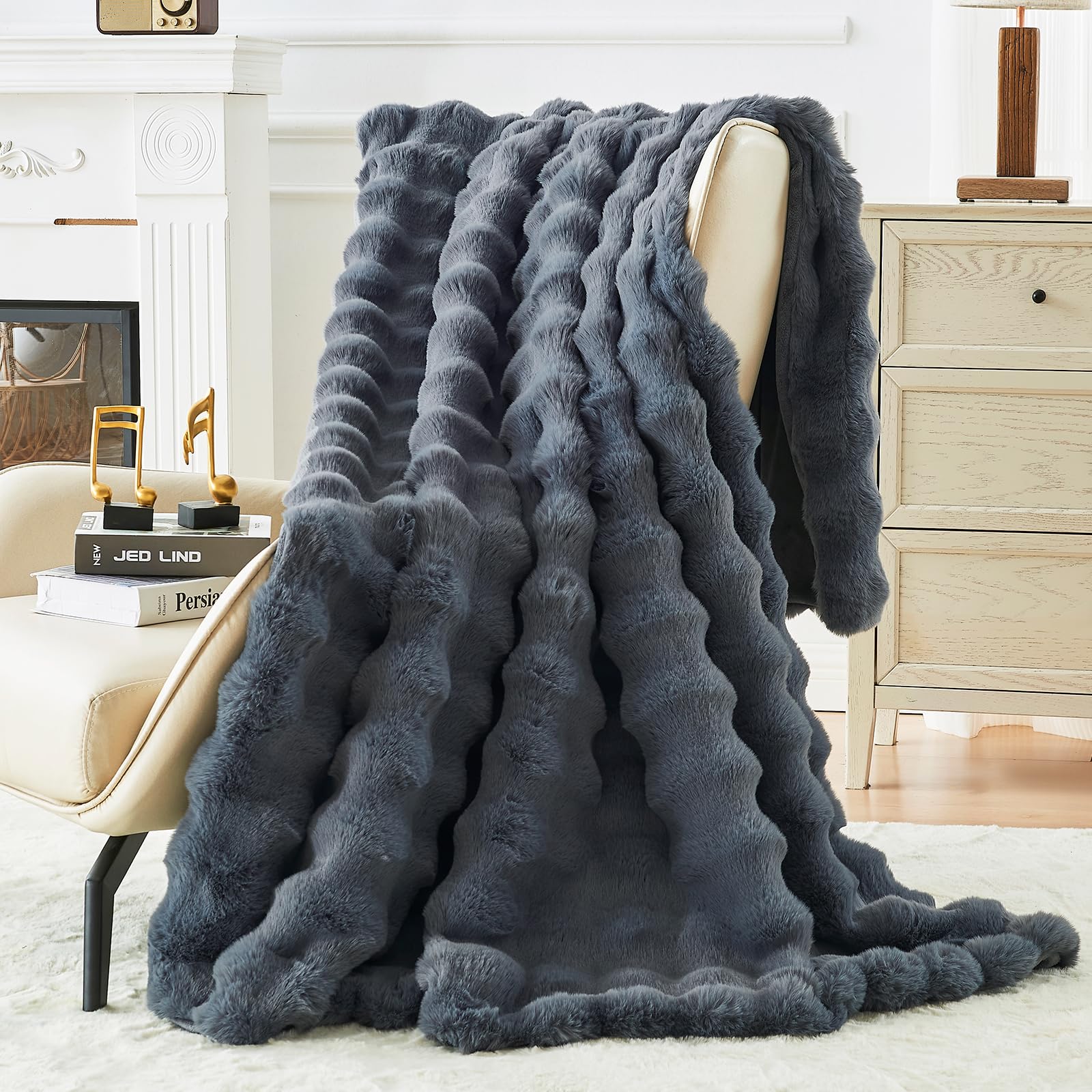 Bigacogo Faux Fur Throw Blanket for Couch, 60"x70", Gray