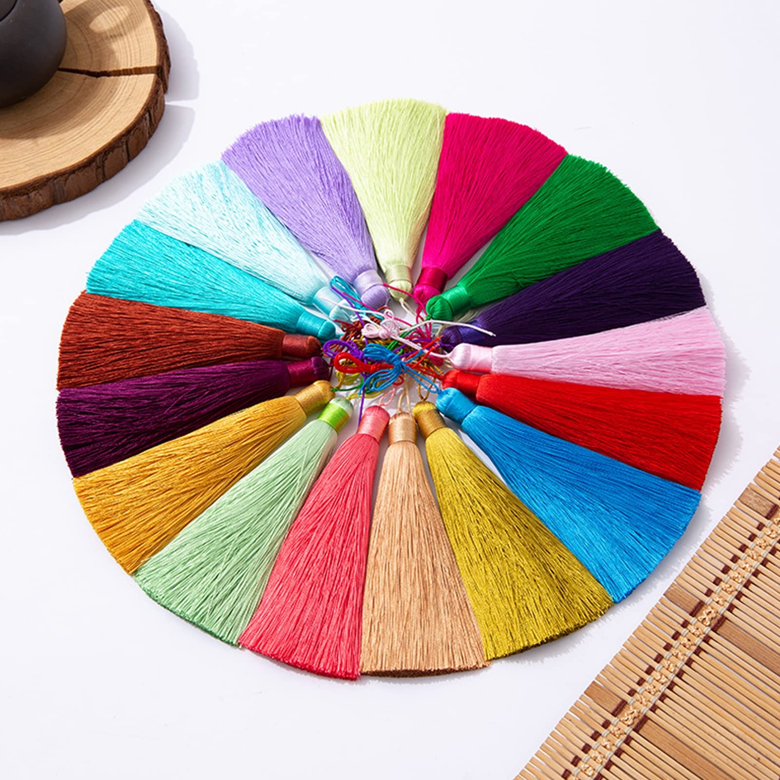 Quasten Chinesische Schwertquaste, Quasten, weiche handgefertigte Quasten mit Kordelschlaufe zur Herstellung von Souvenirs, DIY-Bastelzubehörprojekten, Lesezeichen, Pink(Yellow)