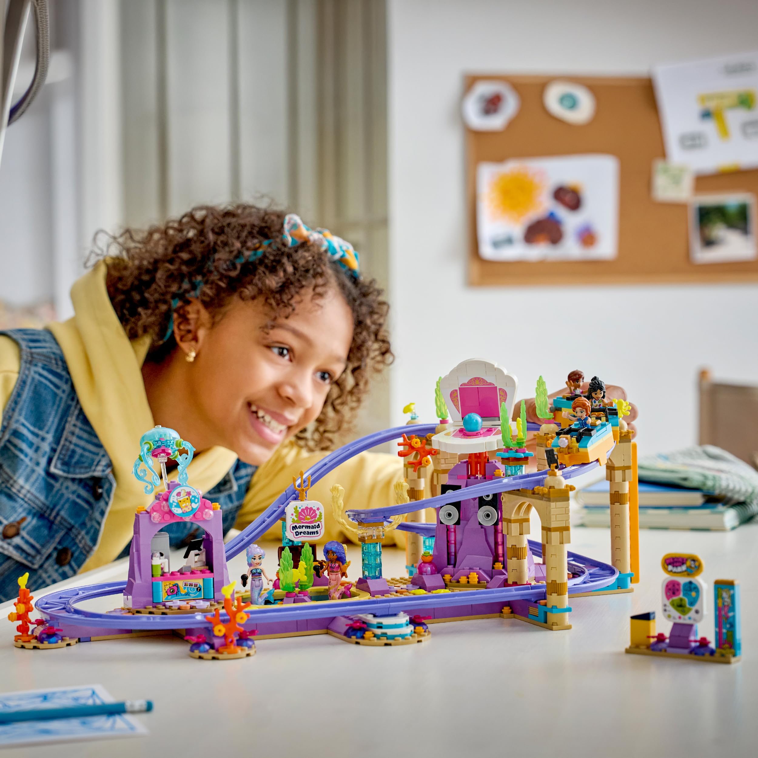 LEGO Friends Syrenkowa kolejka górska 42703 | Kolejka górska, zestaw z parkiem rozrywki, prezent dla dziewczynki i chłopca 8+, 864 elementy