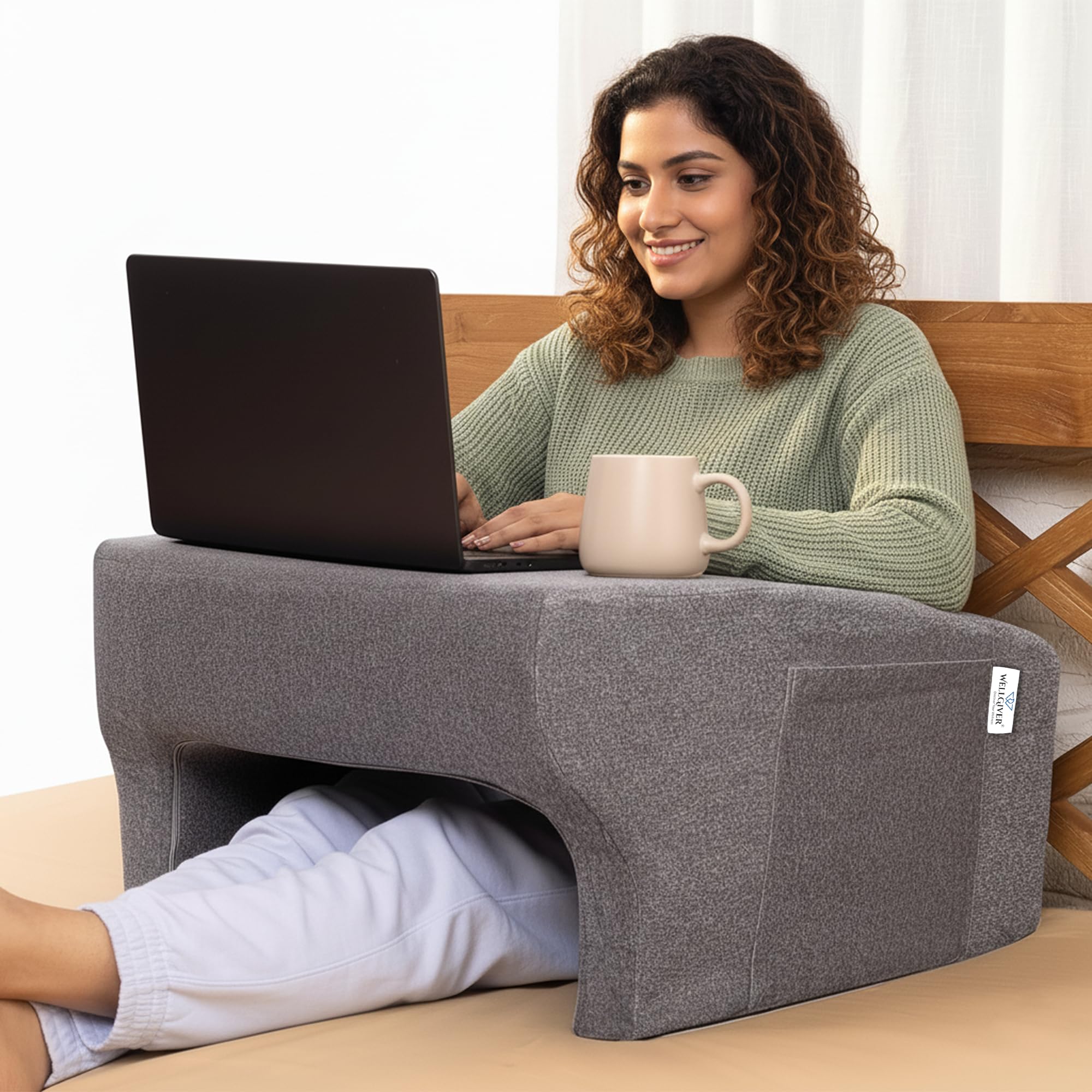 WELLGIVER Lap Desk Pillow | Portable Computer Table & Laptop Lap Desk for Sofa, Bed, Floor | Ergonomic Gaming Desk with Arm Rest | Work Desk Accessories for Reading, Gaming, Studying | Black Colour