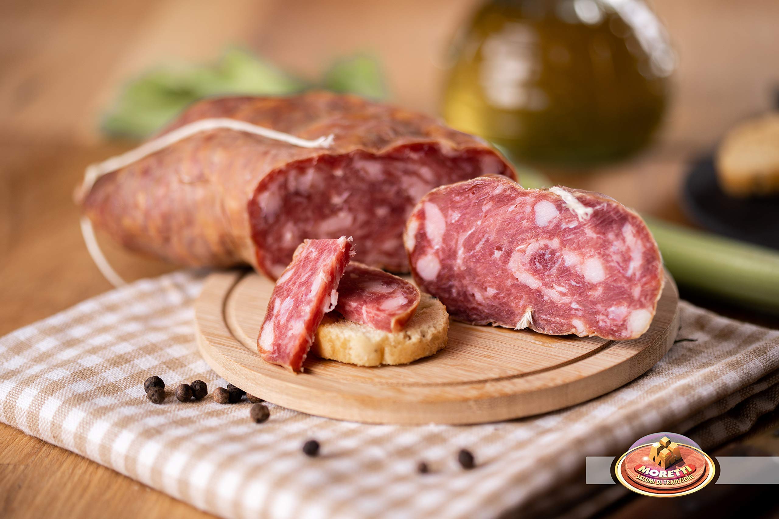 Moretti® Soppressata sazonada artesanal | 600g / 700g Envasado al vacío 2 Paquetes | Calabrese Chilli | Salami tradicional | Tabla de cortar de madera de regalo (Sin Chile)