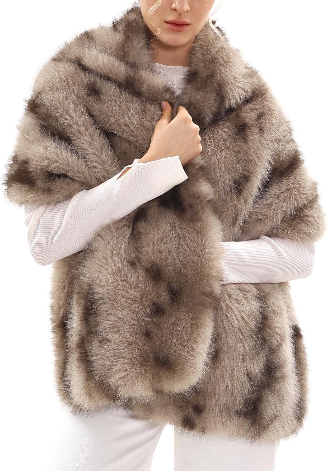 Amazhiyu Faux Fur Chunky Scarf for Women Winter Warm Oversized Wrap with Pockets