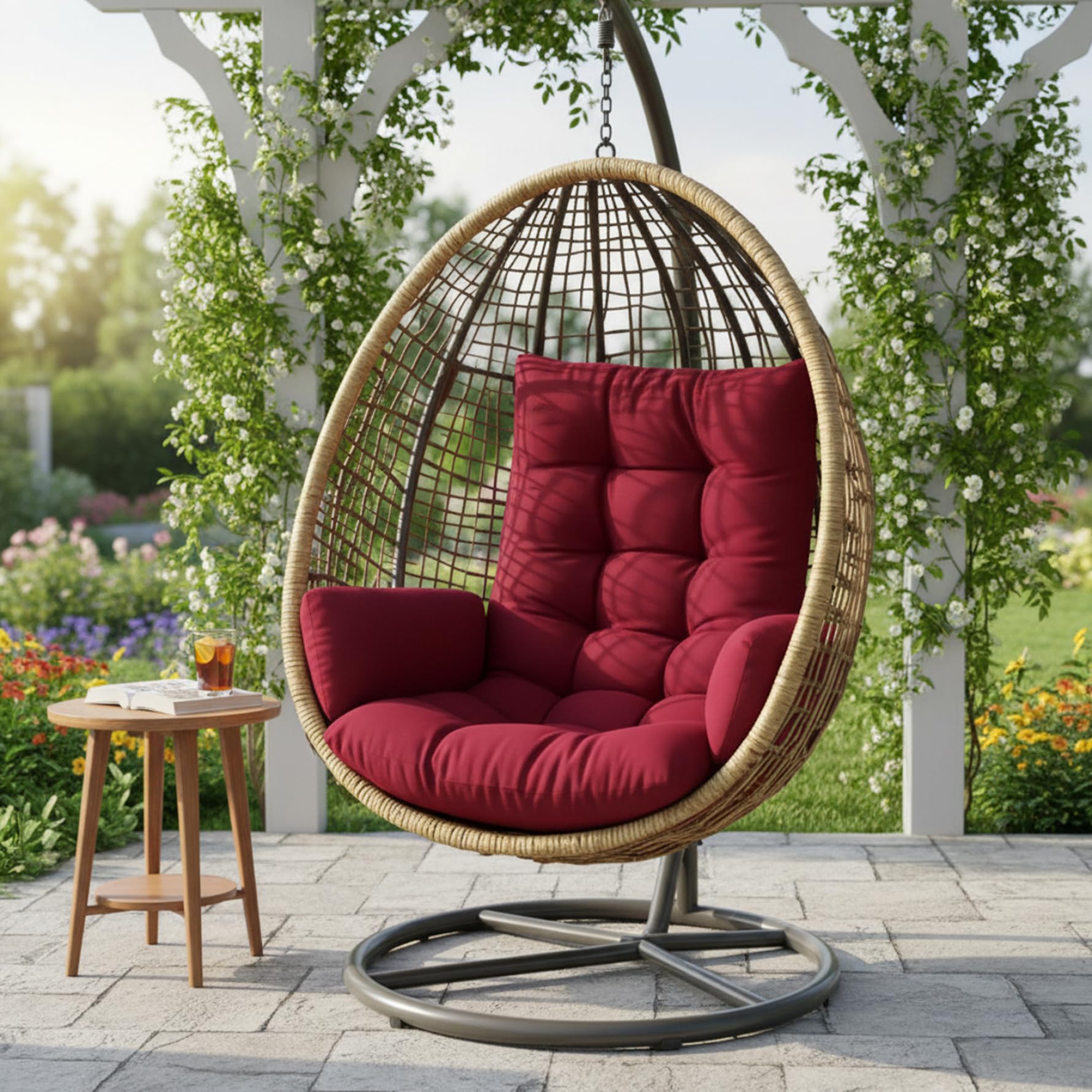Cojines para silla colgante en color rojo vino para renovar tu terraza exterior