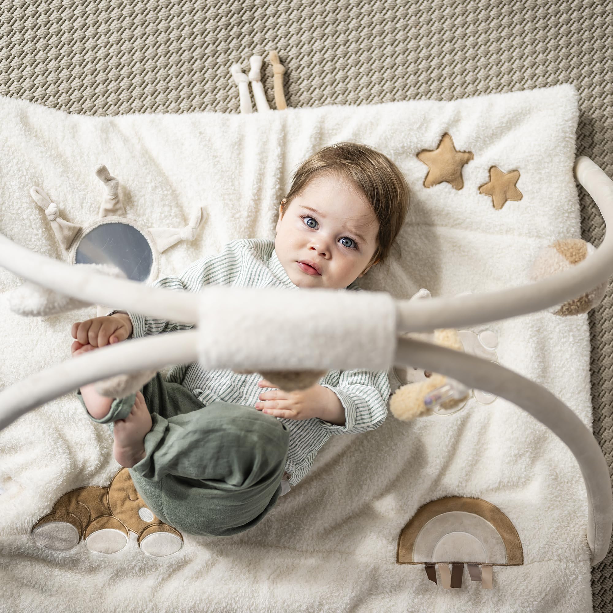 Nattou Coperta per Gattonare con Arco di Gioco e Varie Attività, Circa 70x80 cm, Rettangolare, 100% Poliestere, Teddy, Beige