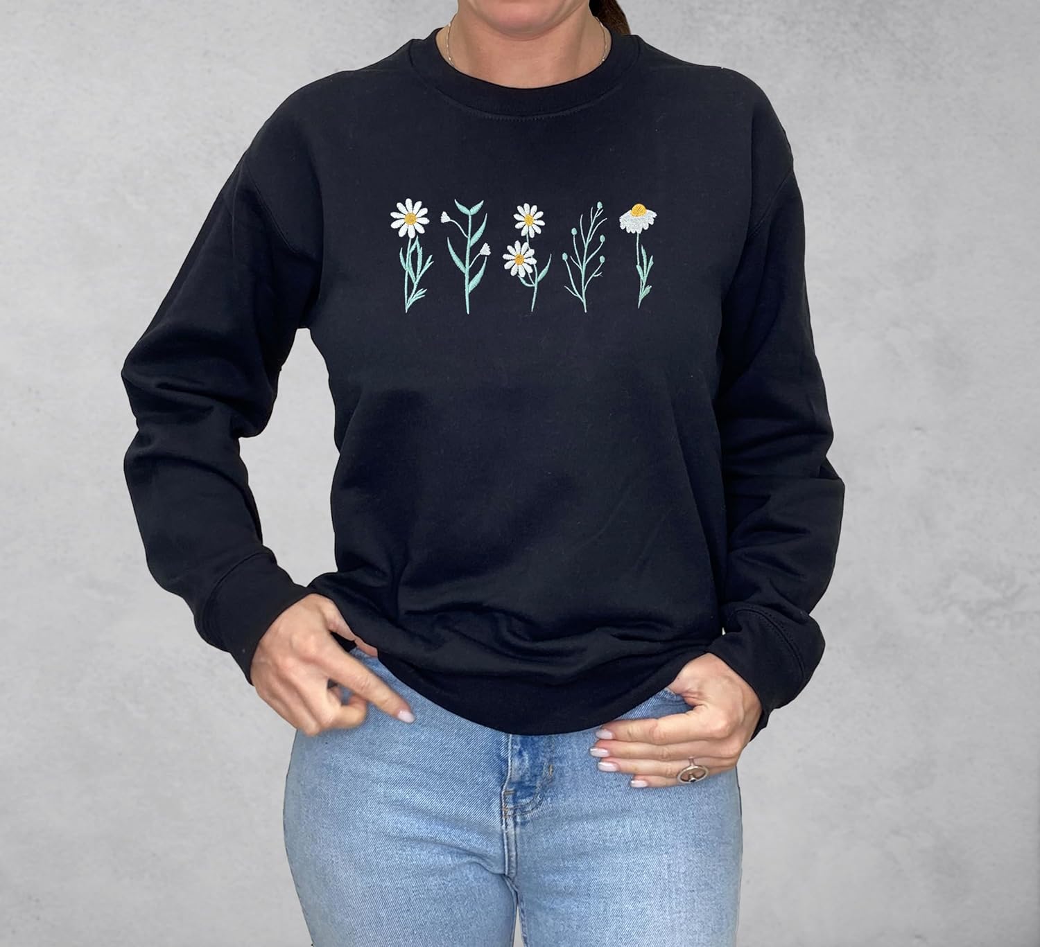NACRE APPAREL Daisy Lover Embroidered Sweatshirt Wildflowers Crewneck Flower Embroidery Botanical Plant - Image 4