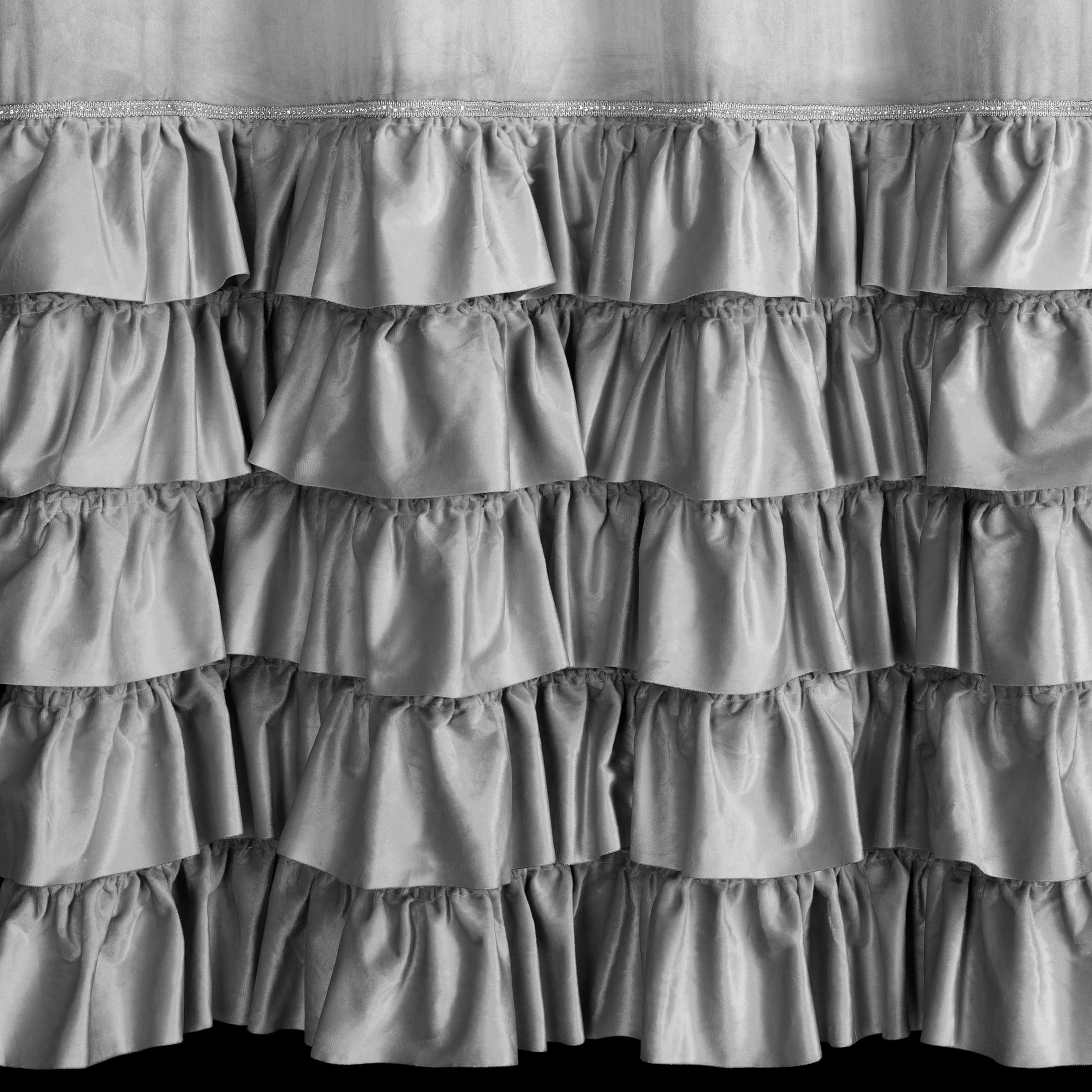 Eurofirany Carli Velvet Curtain with Ruffle Tape, 1 Piece, Opaque Blackout Curtain for Living Room Bedroom, 140 x 250 cm, Grey - Image 4