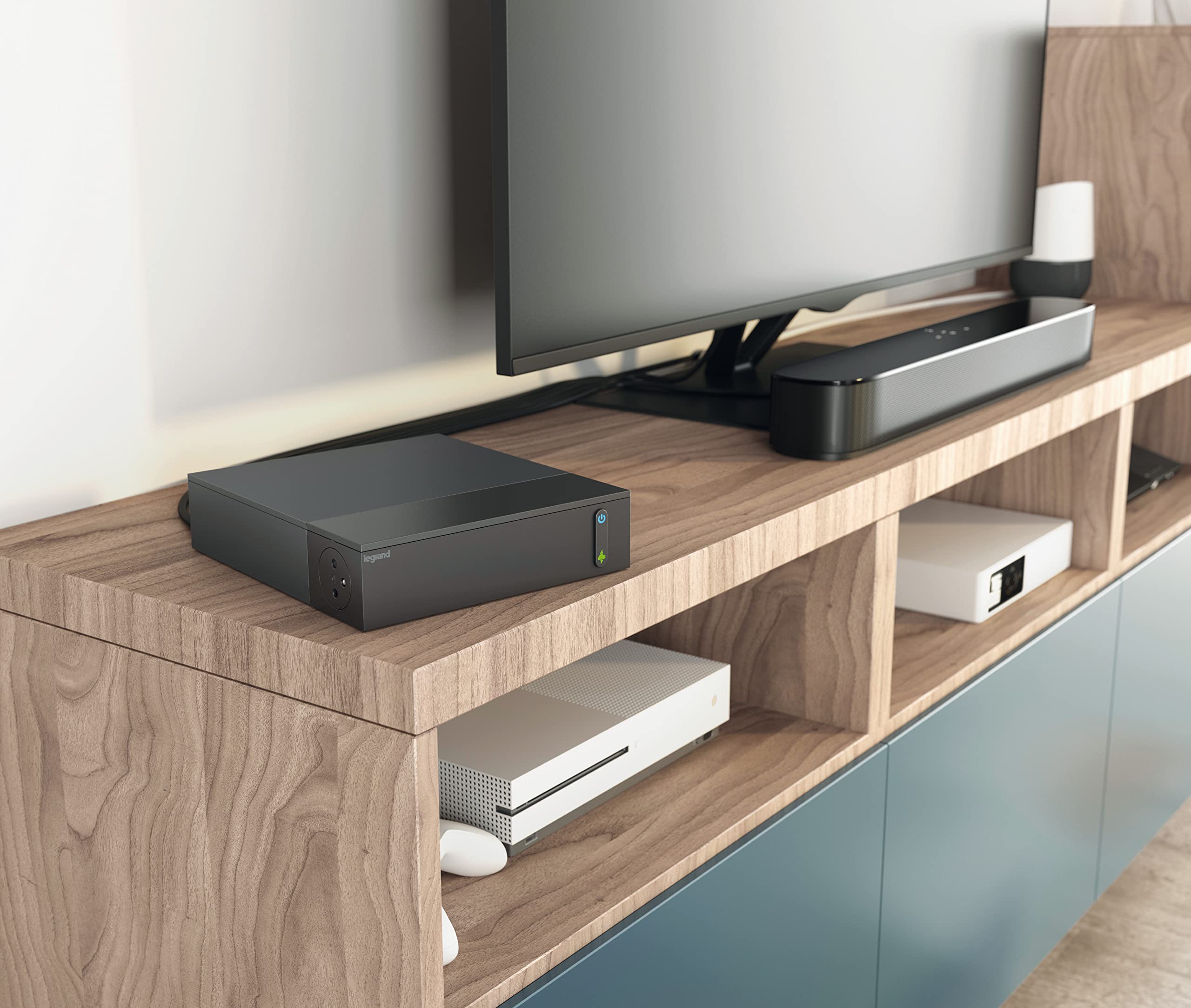 LEGRAND - Regleta para Espacio de televisión, 4 Tomas con Tierra + 4 Tomas sin Tierra + Carcasa para Cables + Collar autoagarrante, con pararrayos + Interruptor, Cable de 2 m, diseño Premio, Color