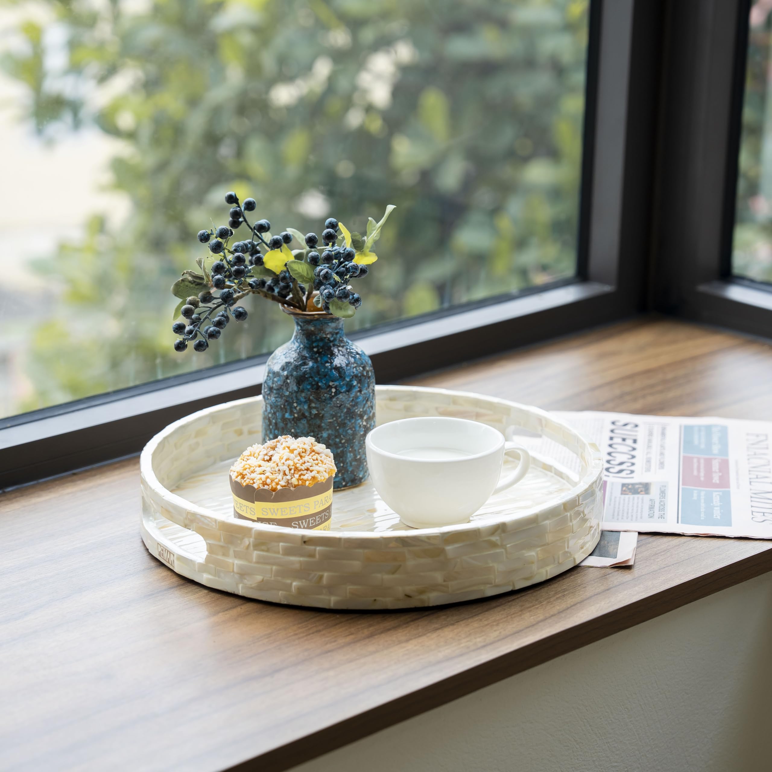 PEMAR Bandeja redonda decorativa para servir de 32 cm, bandeja de mesa de café con incrustaciones de nácar, con asas de inserción, bandeja otomana de madera nácea, bandeja de dormitorio, bandeja de