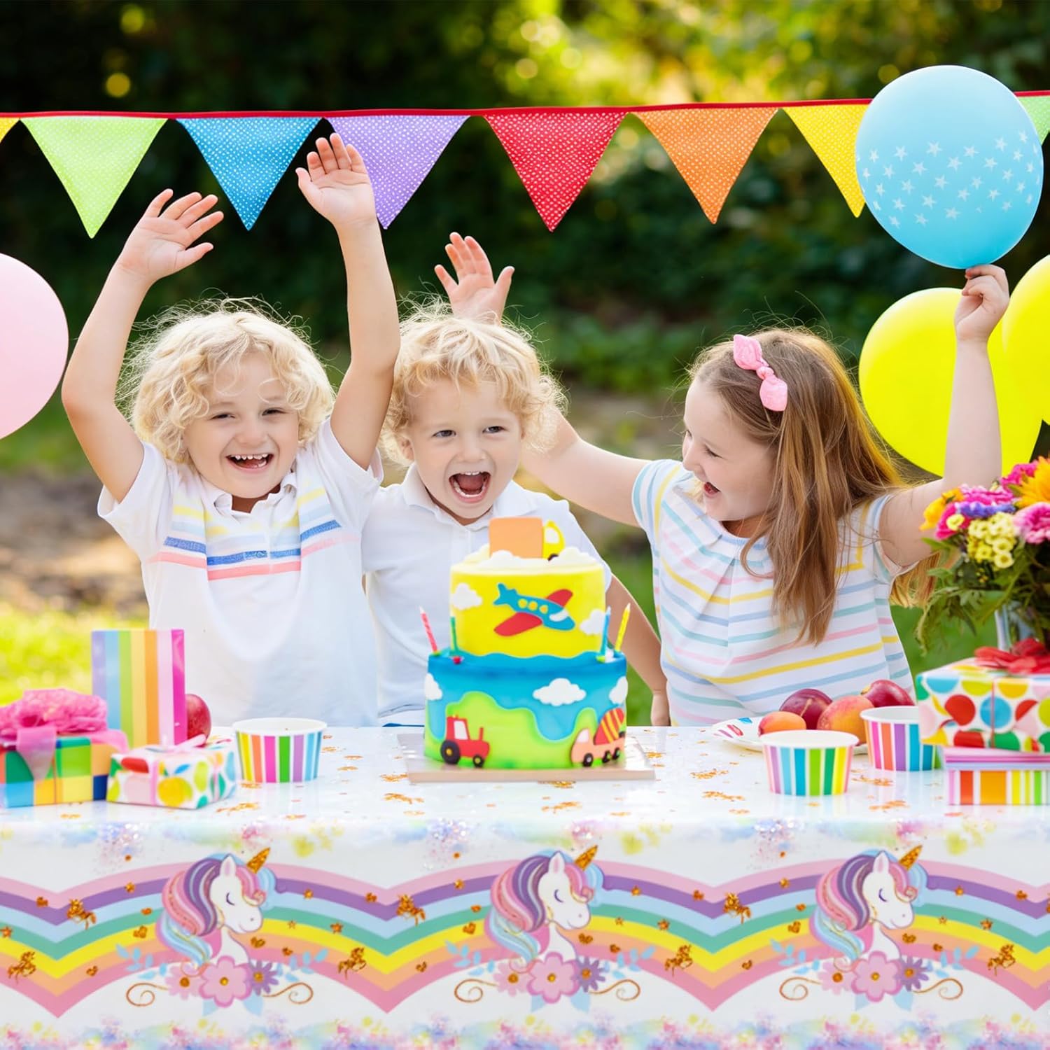 Unicorn Birthday Tablecloth, Disposable Plastic Tablecloth Rectangular Table Waterproof 220 x 130 cm, Table Decoration for Birthday Girls, Princess, Unicorn Theme Party