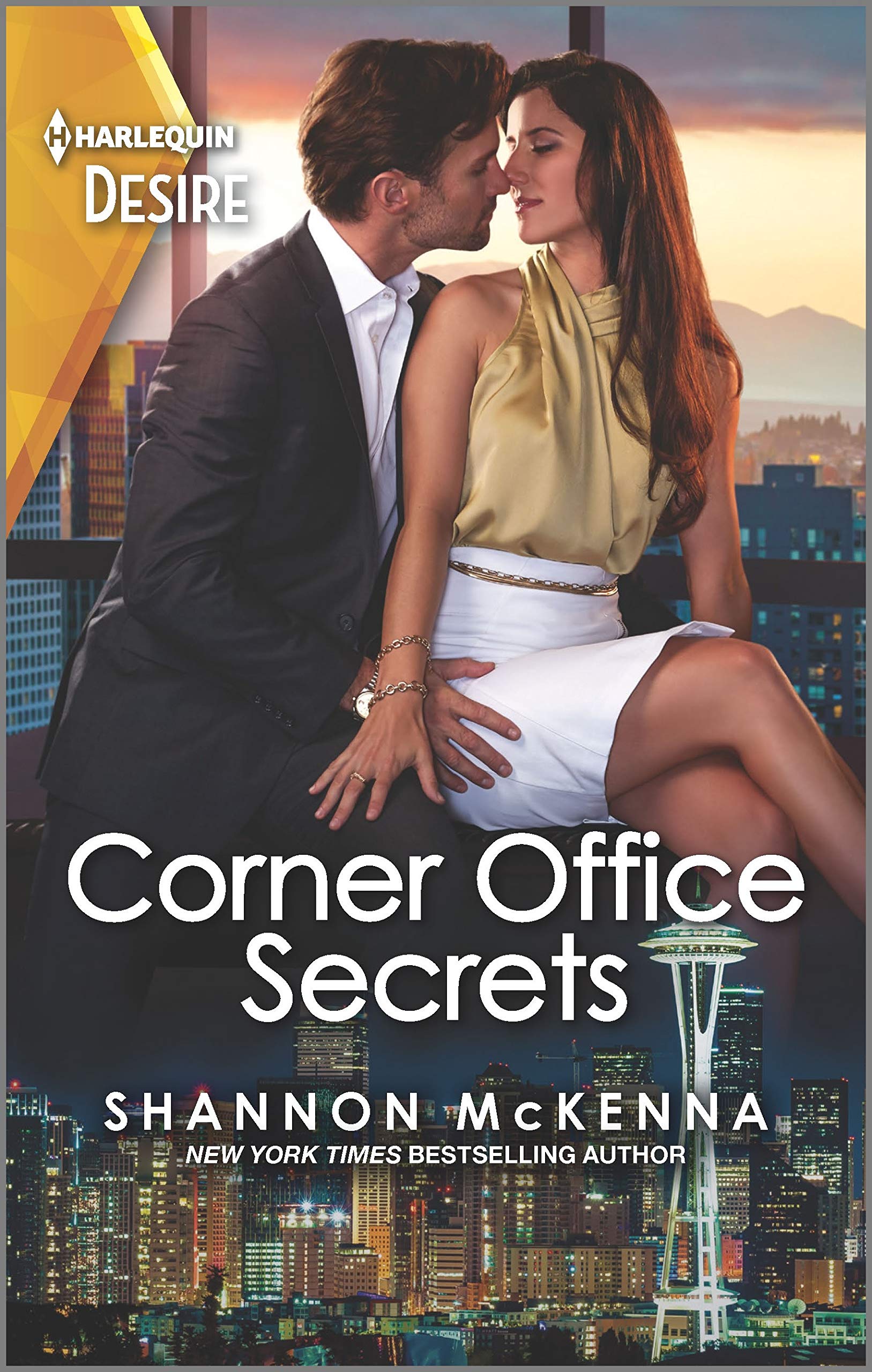Buy Corner Office Secrets: An office romance with a twist – A Contemporary Boss Story of the American Elite (Men of Maddox Hill Book 2) — BookShops.in