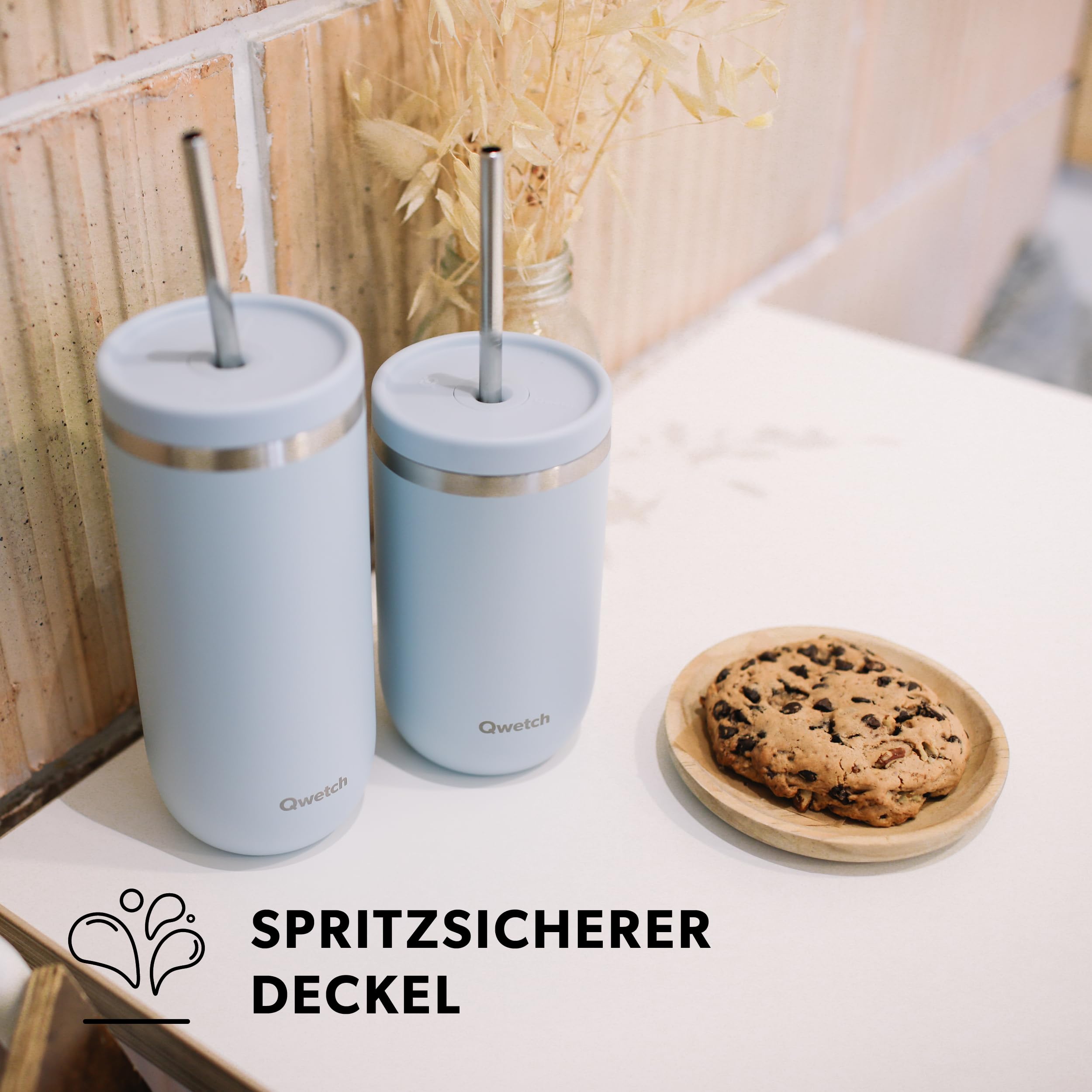 QWETCH - Trinkflasche Cold Cup 470 ml Magenta - 24h Eisgekühlt & 12h Kalt - Recycelter Edelstahl & BPA-frei - Thermobecher mit Strohhalm und Spritzschutzdeckel - Perfekt für Erfrischungsgetränke