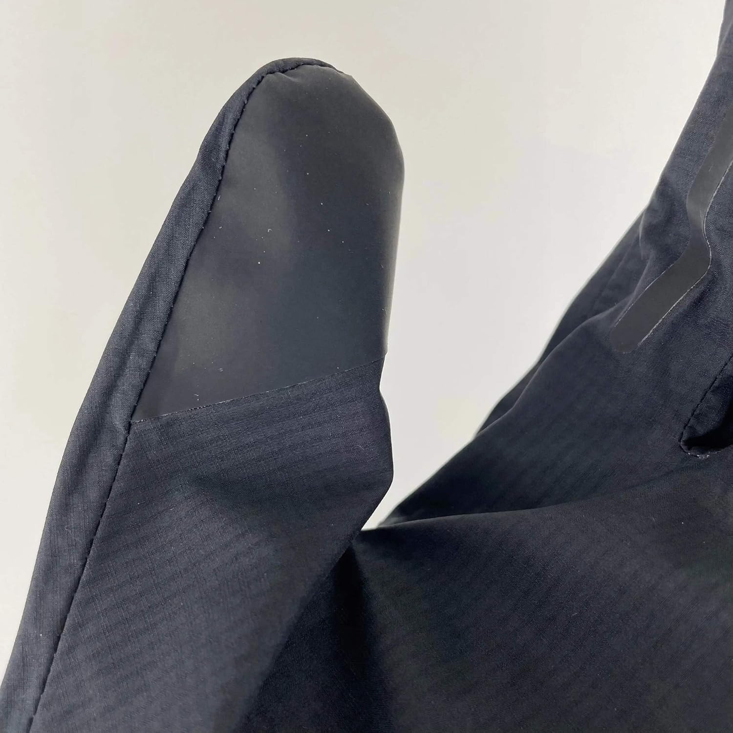 CG HABITATS Shell Trigger Mitten - Image 4