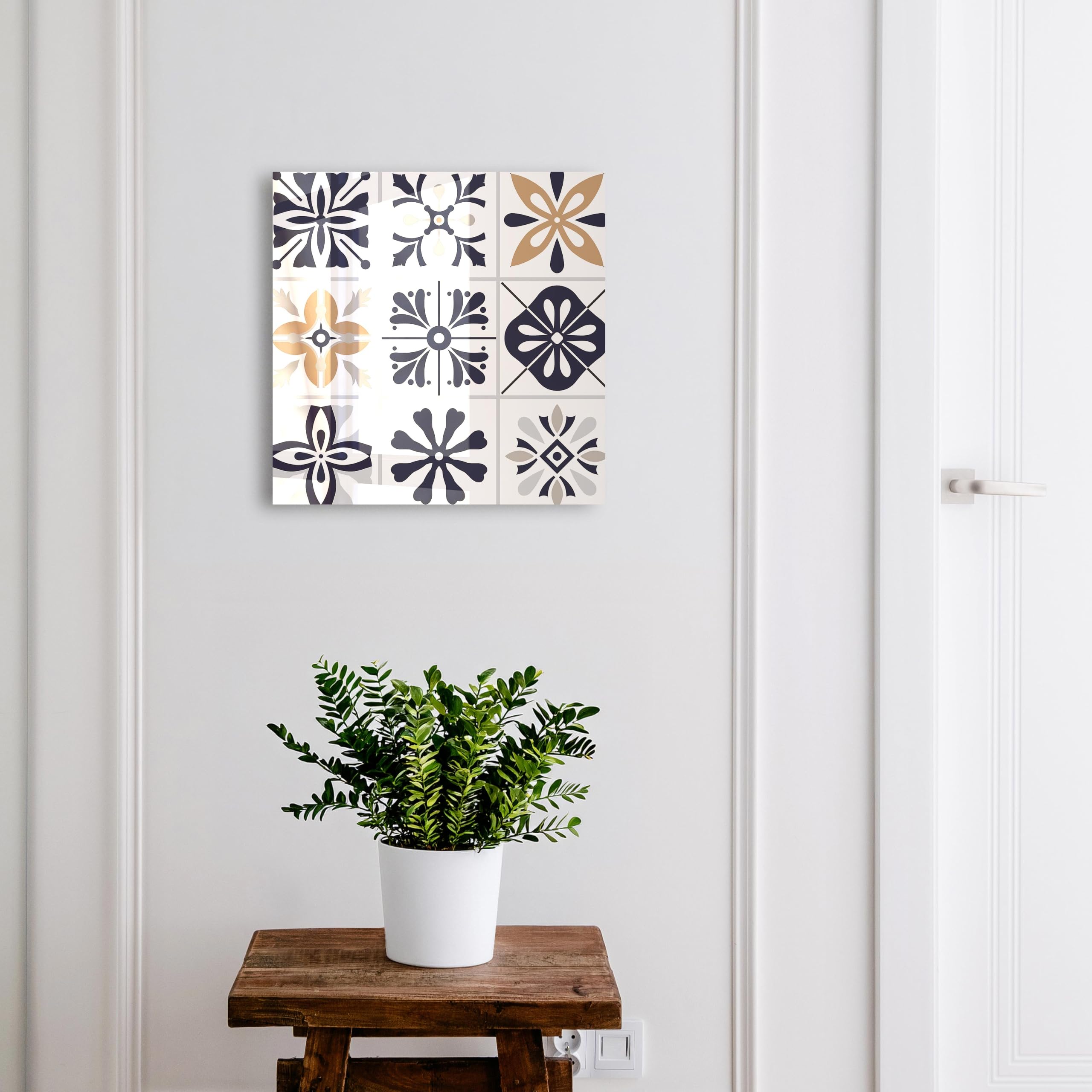 Tulup Armario de Llaves 30x30 cm | Blanco | Derecha | Montaje en Pared | Patrones geométricos | Kit de Montaje Incluido | Frente Decorativo de Cristal | Organizador | de Metal | 50 Ganchos