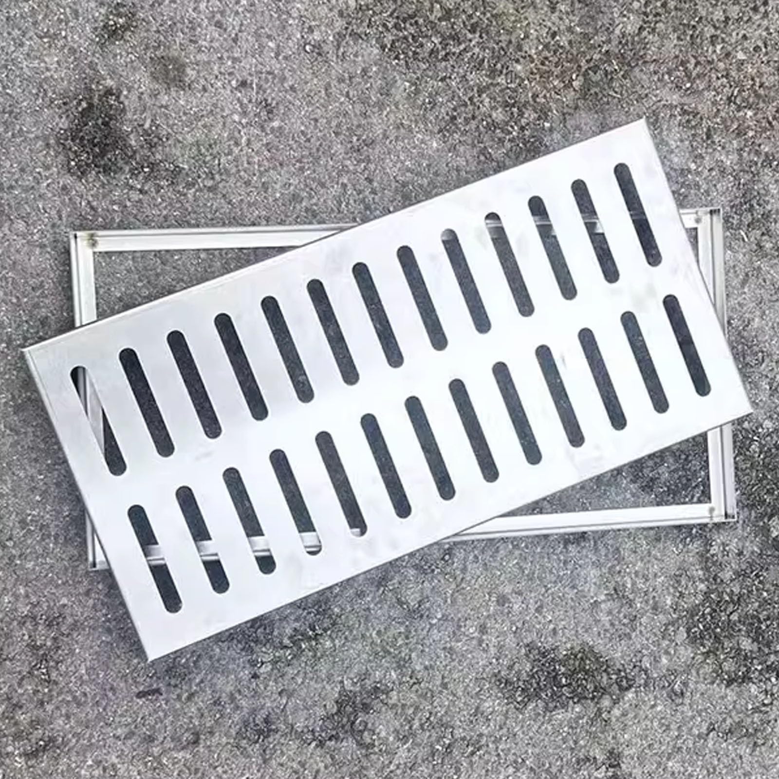 Abflussgitter Aus Edelstahl 304 mit Rahmen, Quadratisches Metallgitter, Gullideckel, Gartendekoration, for Betonboden(40x30x3cm(15.74x11.8x1.18in))