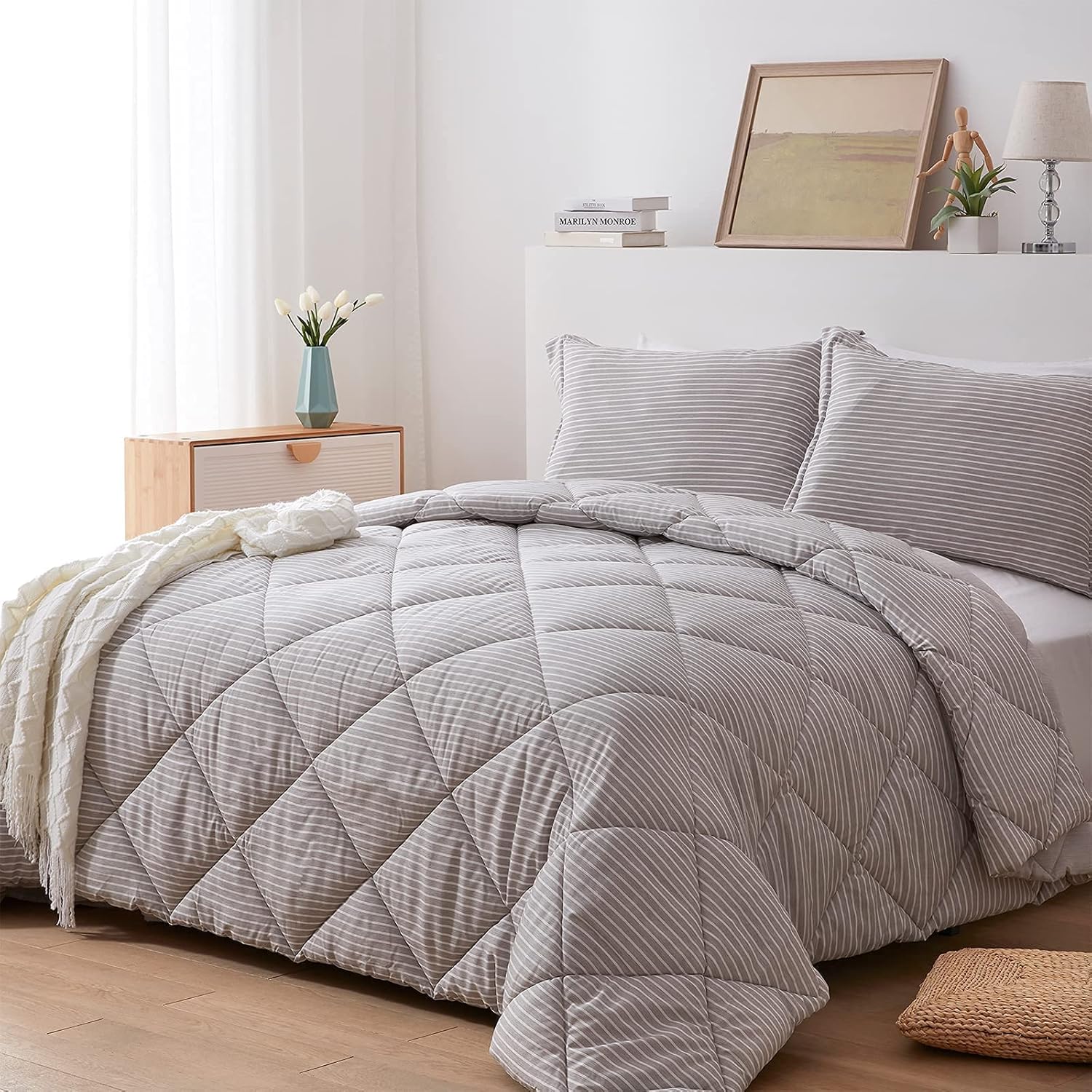 NexHome Queen Comforter Set,Grey Reversible Comforter Set Queen, Grey Comforter Queen Set, Cationic Dyeing Striped Queen Comforter with 2 Pillow Shams for All Season (Queen, 88x88 inches,Grey)