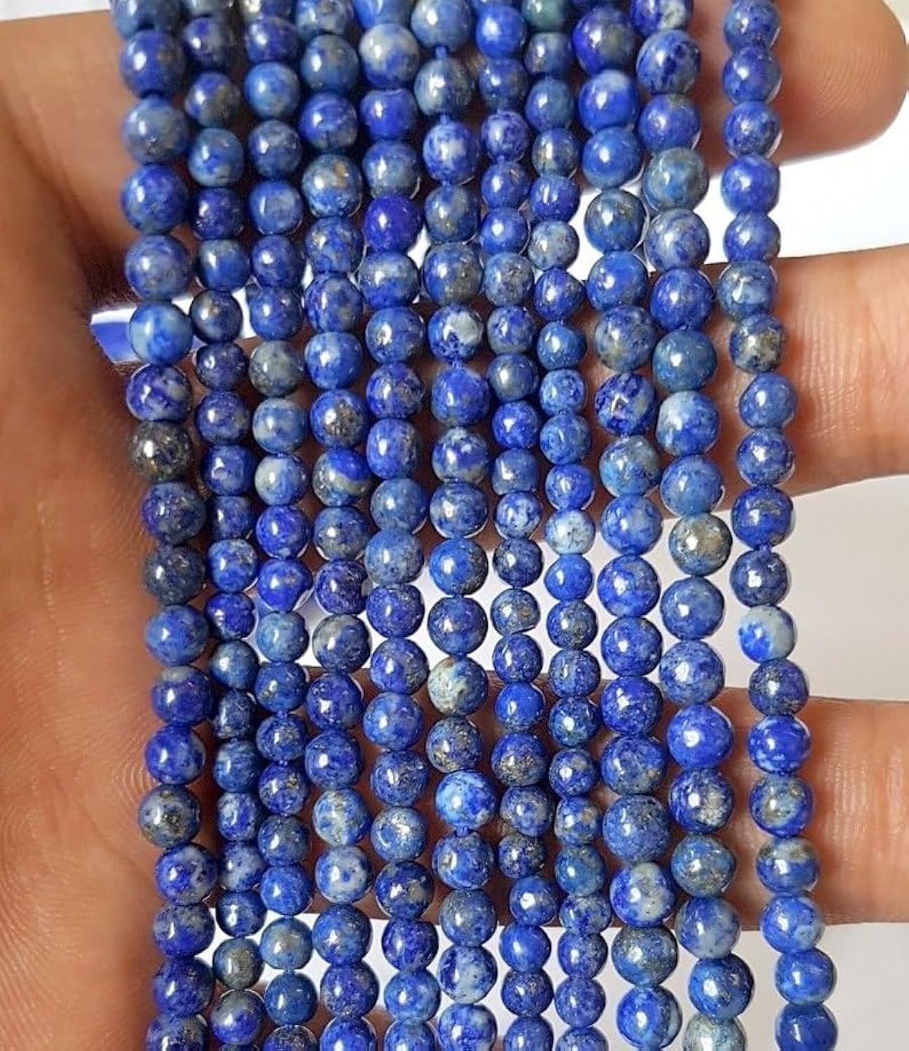 Labradorite naturelle perles rondes chargées d'histoire pour créer un bijou unique