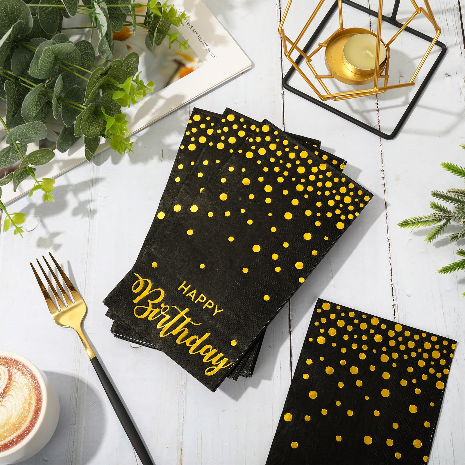 JarThenaAMCS 50 servilletas de papel desechables para invitados de feliz cumpleaños, papel de aluminio negro y dorado, servilletas de mano, para decoración de mesa de fiesta de cumpleaños